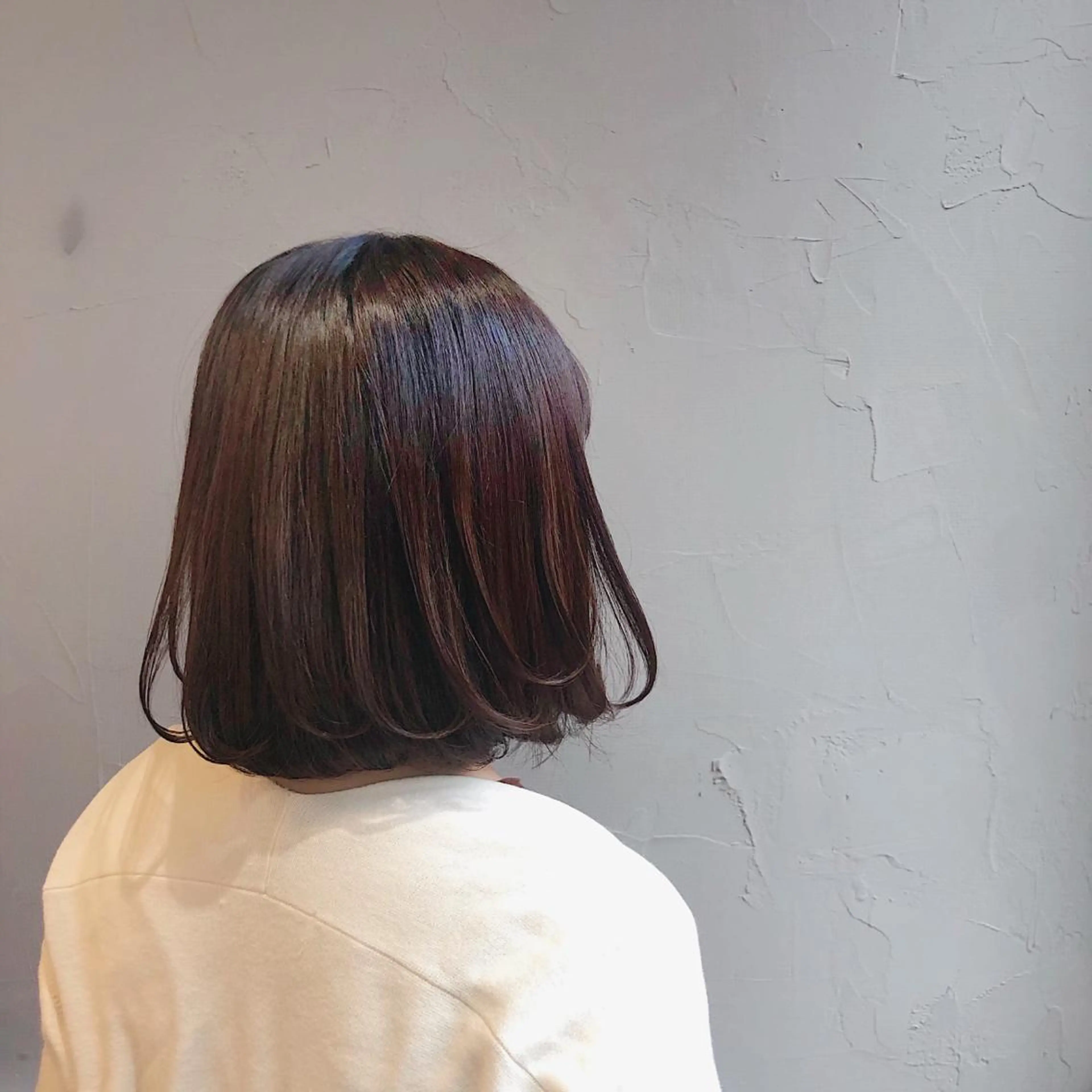 ミディアム カラー ブラウンカラー チョコレートブラウン ボブ カット ヘアカラー トリートメント 山口 浩之のヘアスタイル