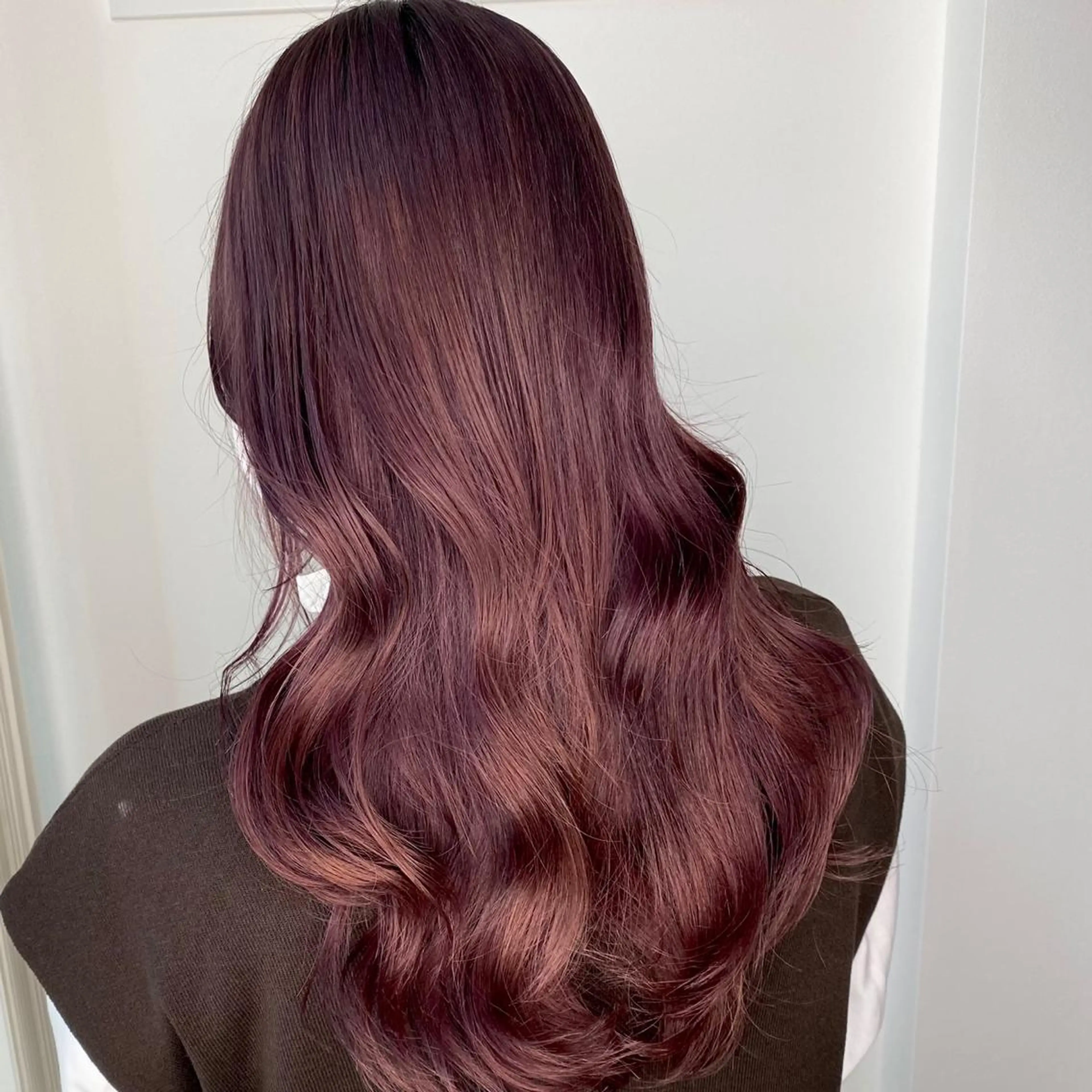 ロング カラー 韓国レイヤー✨ yasuko銀座のヘアスタイル