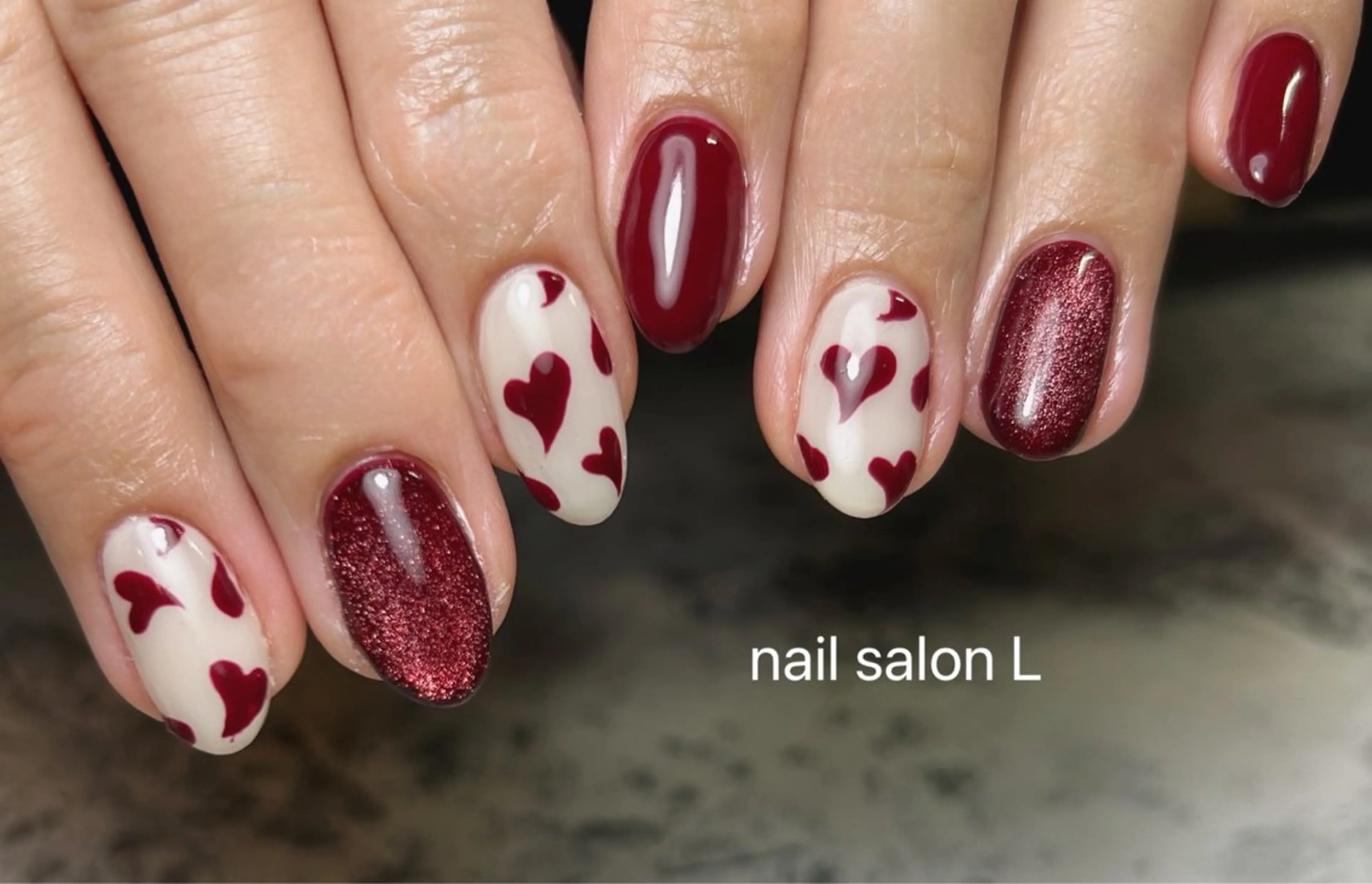 ネイル ボルドー マグネットネイル 持ち込み ハンドネイル 吉川市 ネイルサロンLのネイルデザイン
