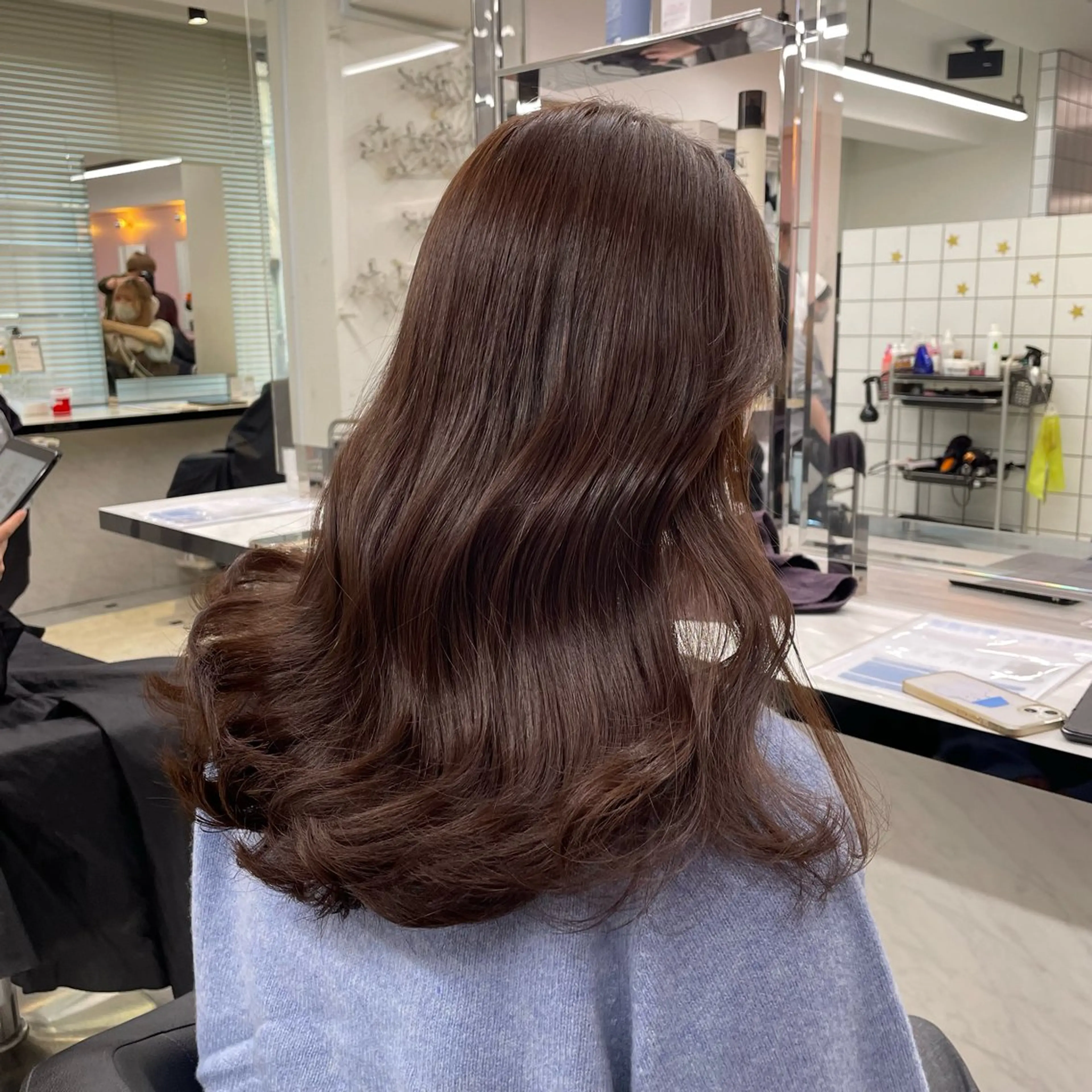 ショート カラー ヘアアレンジ ブラウンカラー ヘアカラー トリートメント ヘッドスパ ヘアセット ピンク・ベージュ🩰 カラー🫧とらのヘアスタイル