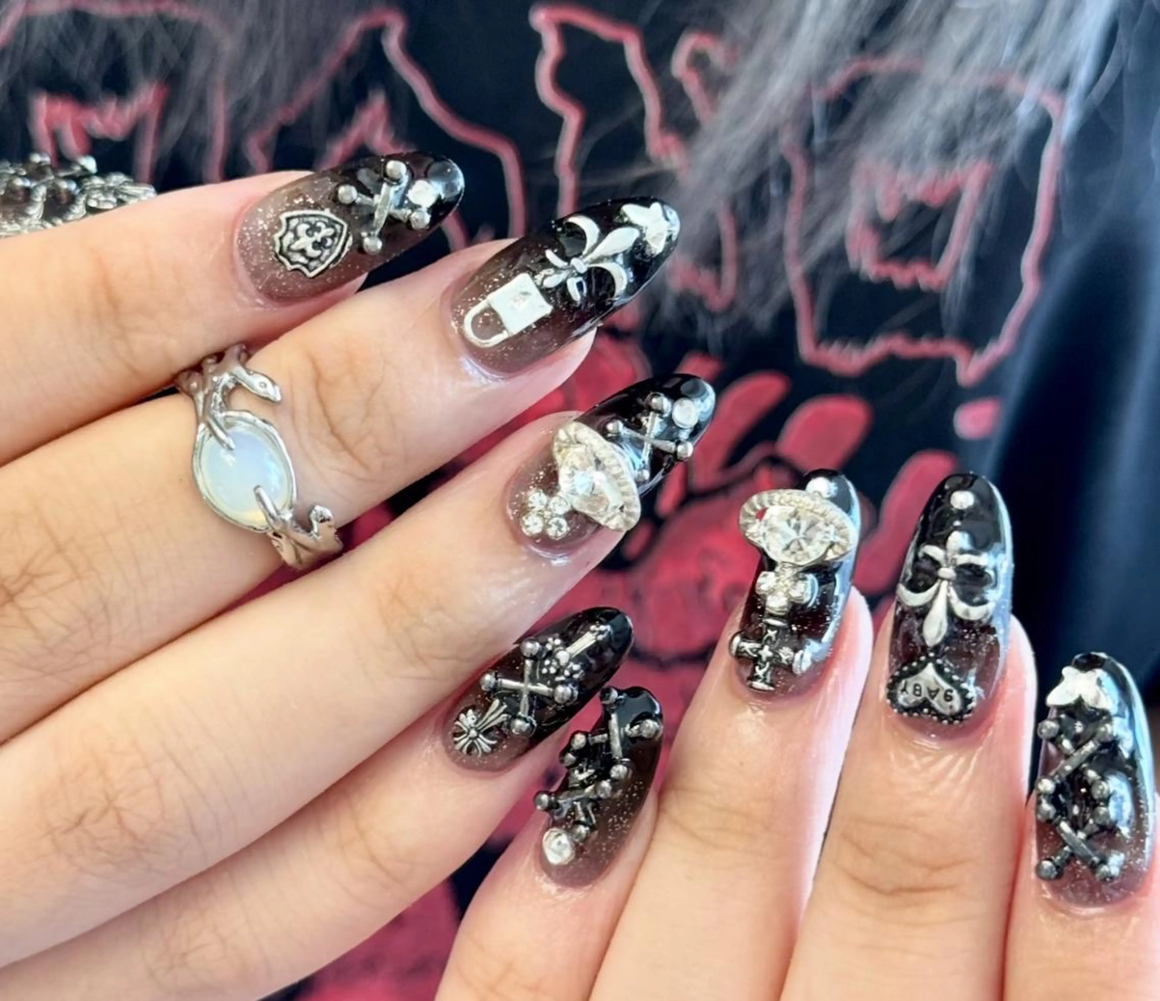 ネイル ハンドネイル Pure&Rich Nailのネイルデザイン