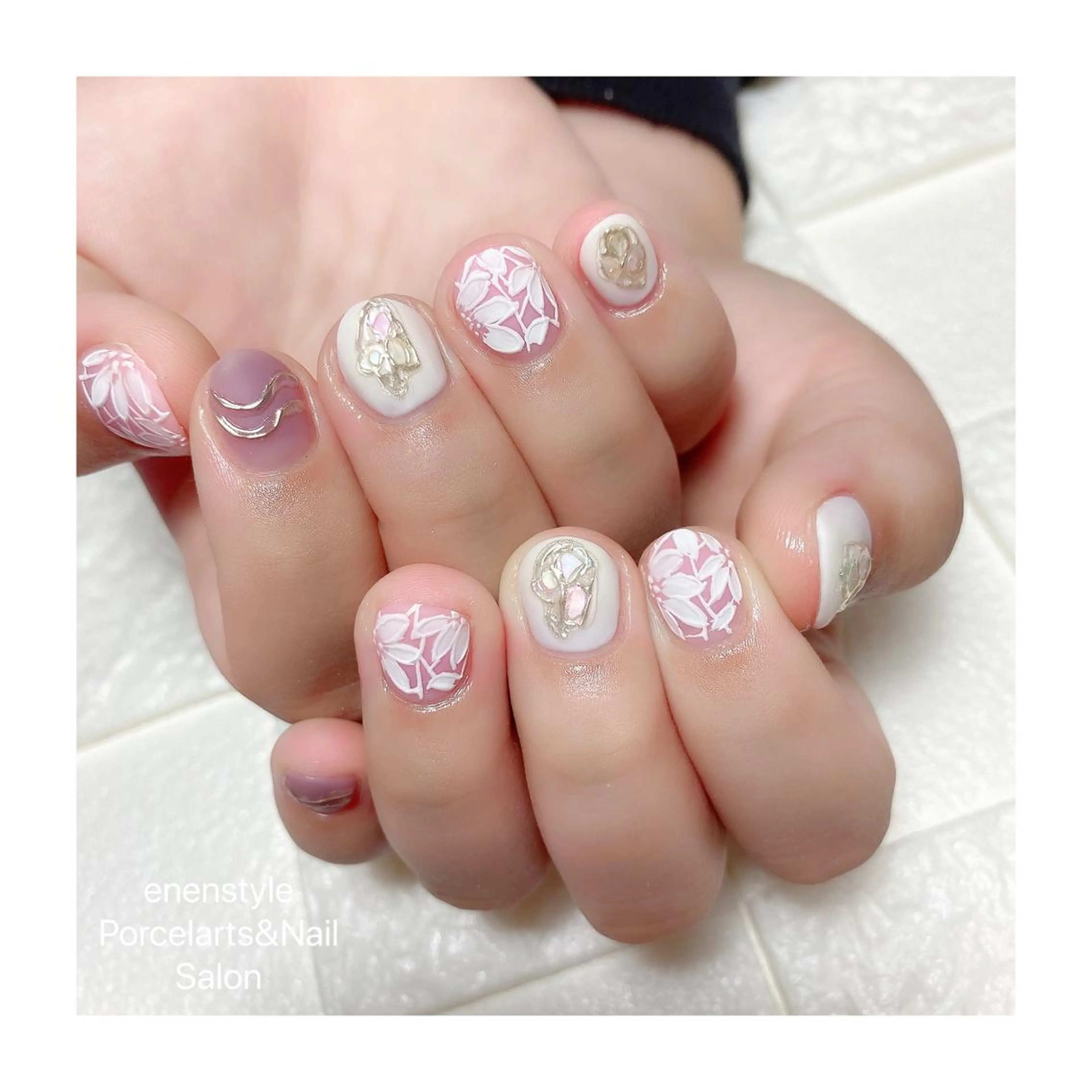 ショート ネイル ハンドネイル 👑enen style👑のネイルデザイン