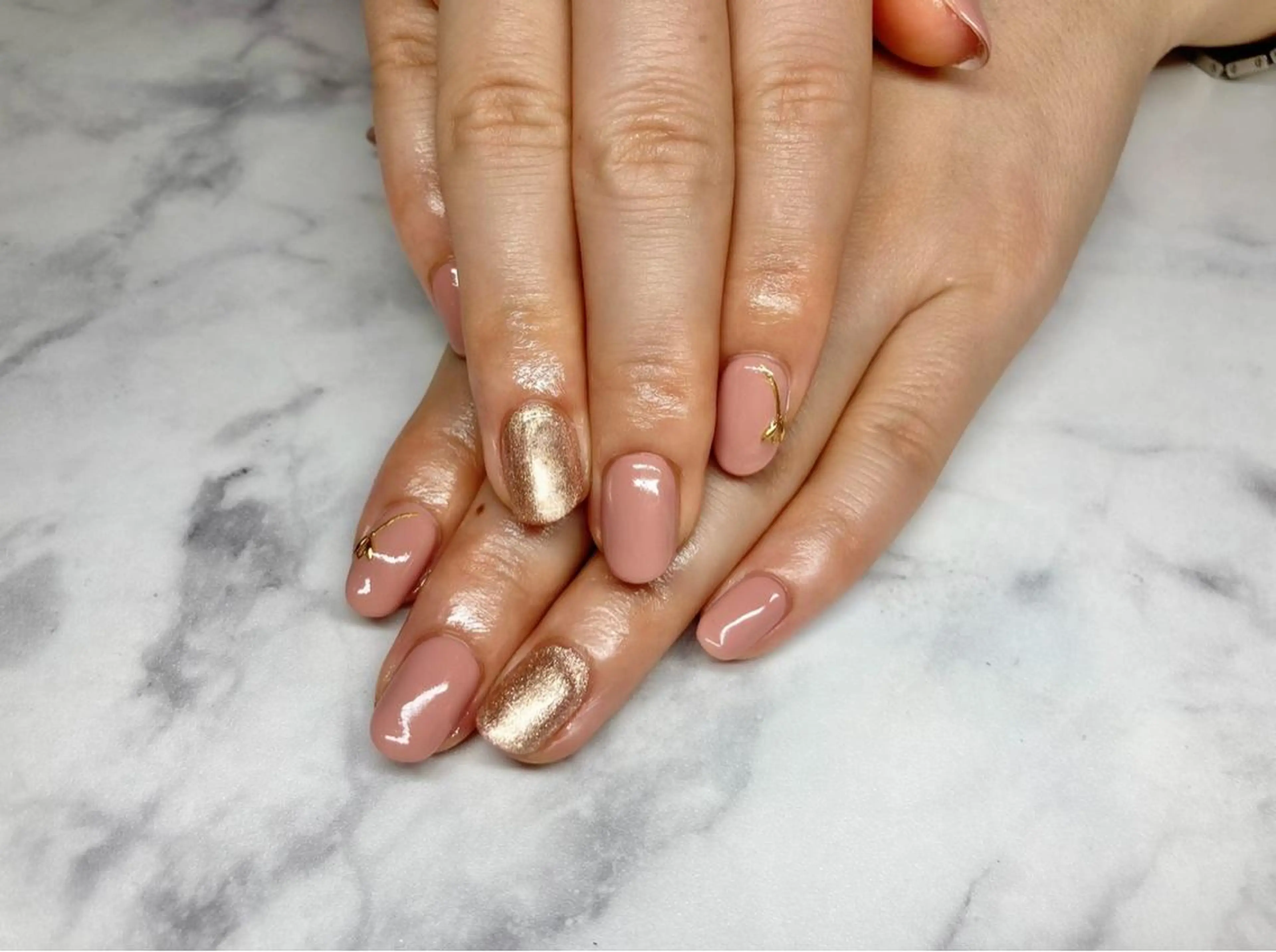 ネイル ジェルネイル オフィスネイル パラジェル シンプルネイル ハンドネイル Nail&eye Belire 新宿のネイルデザイン