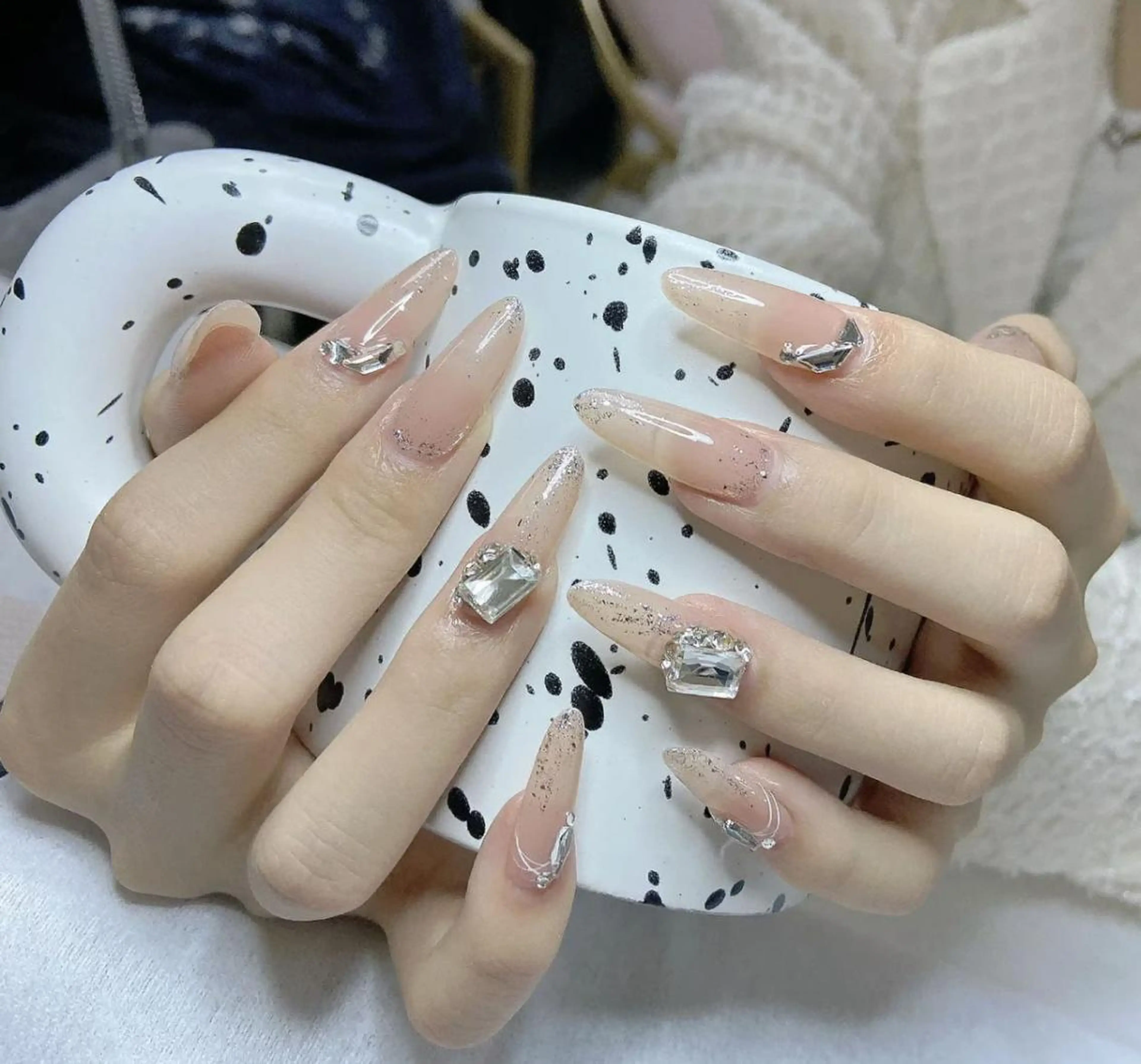 ネイル アートネイル 長さ出し ネイルチップ Queen‘s なんのネイルデザイン