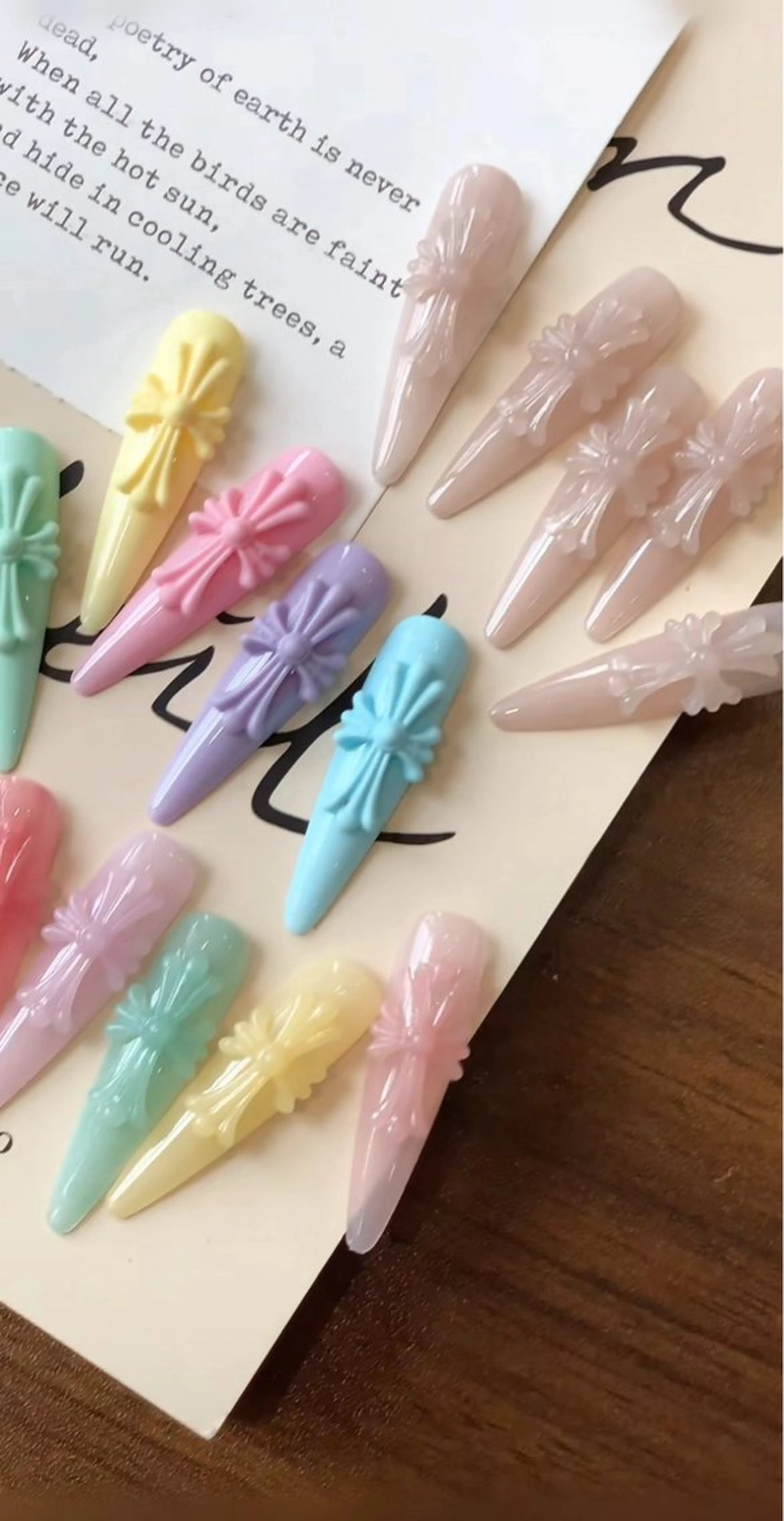 ネイル ハンドネイル UniqueNail 肉肉のネイルデザイン