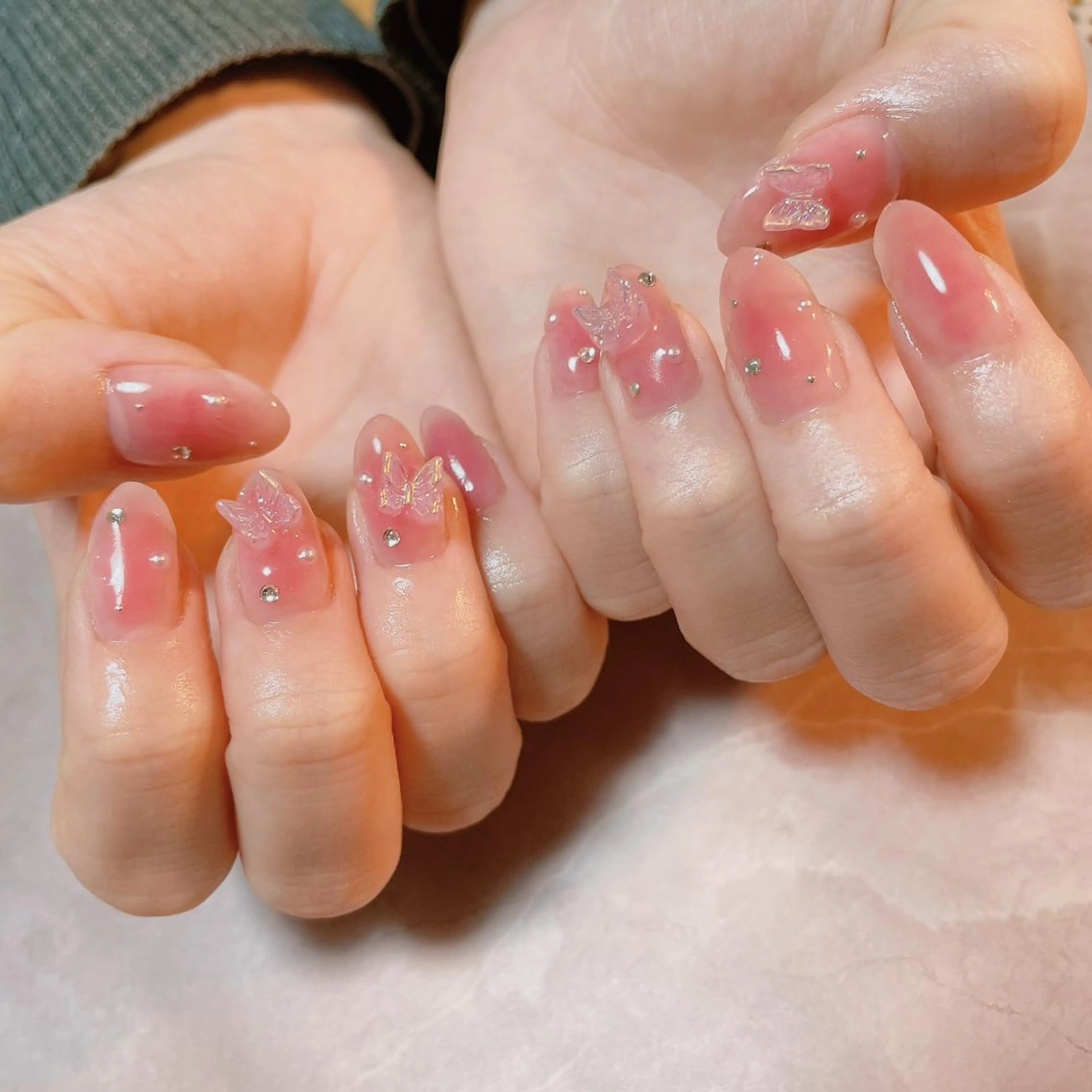 ネイル ハンドネイル nakamoto yuukaのネイルデザイン