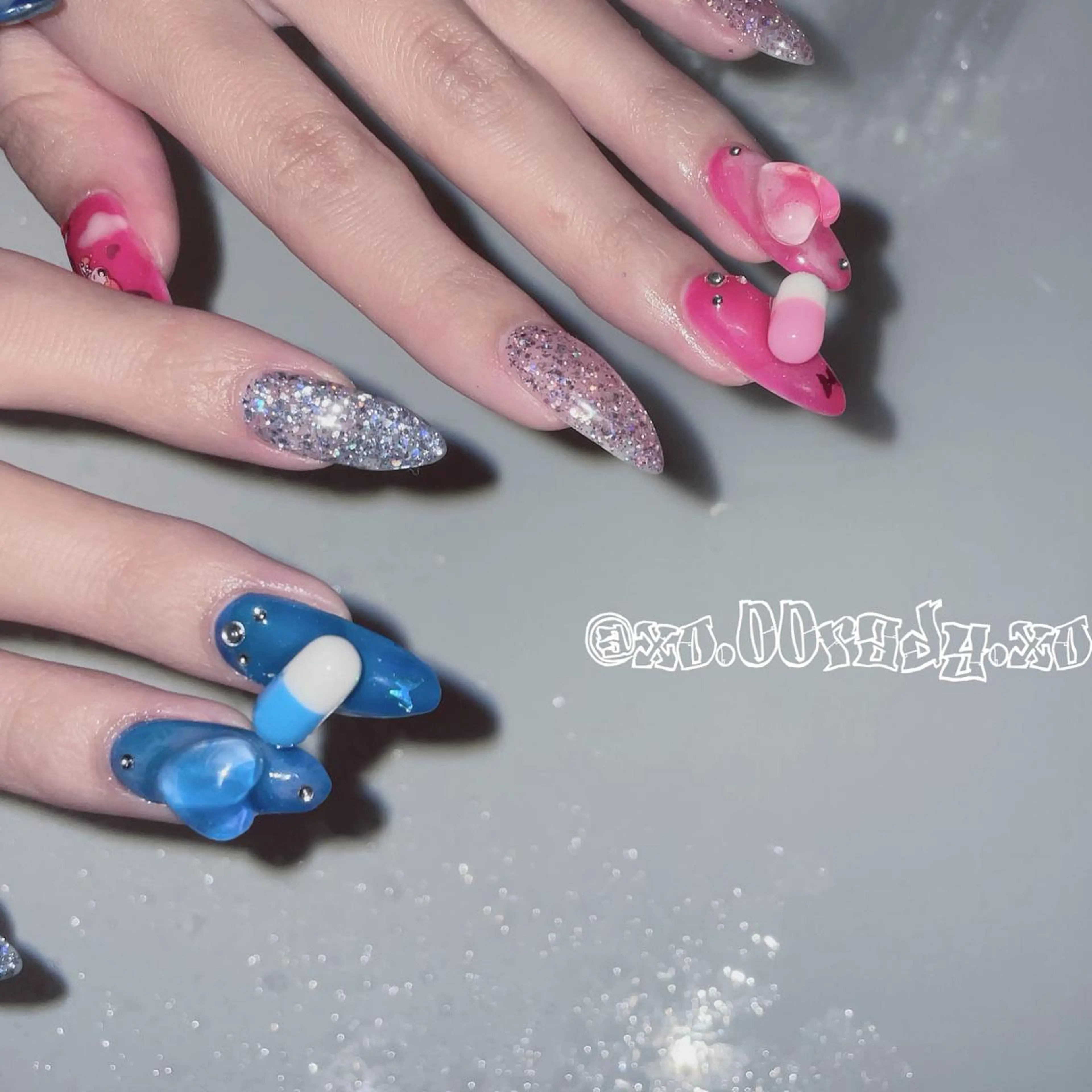 セミロング カラー ヘアアレンジ メンズ キッズ ネイル マツエク・マツパ ⛓Miyu ⛓のネイルデザイン