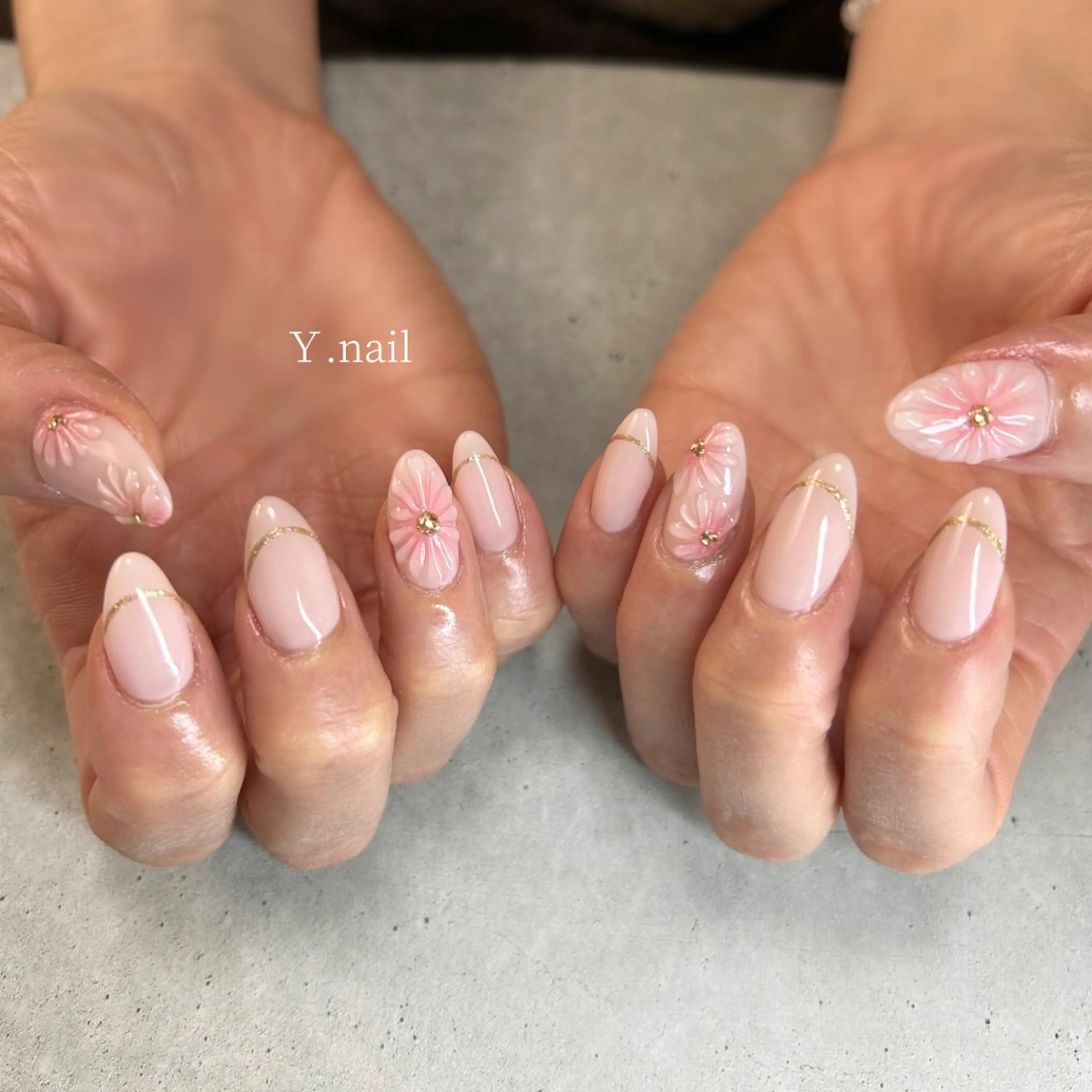 ネイル ハンドネイル Y. nailのネイルデザイン