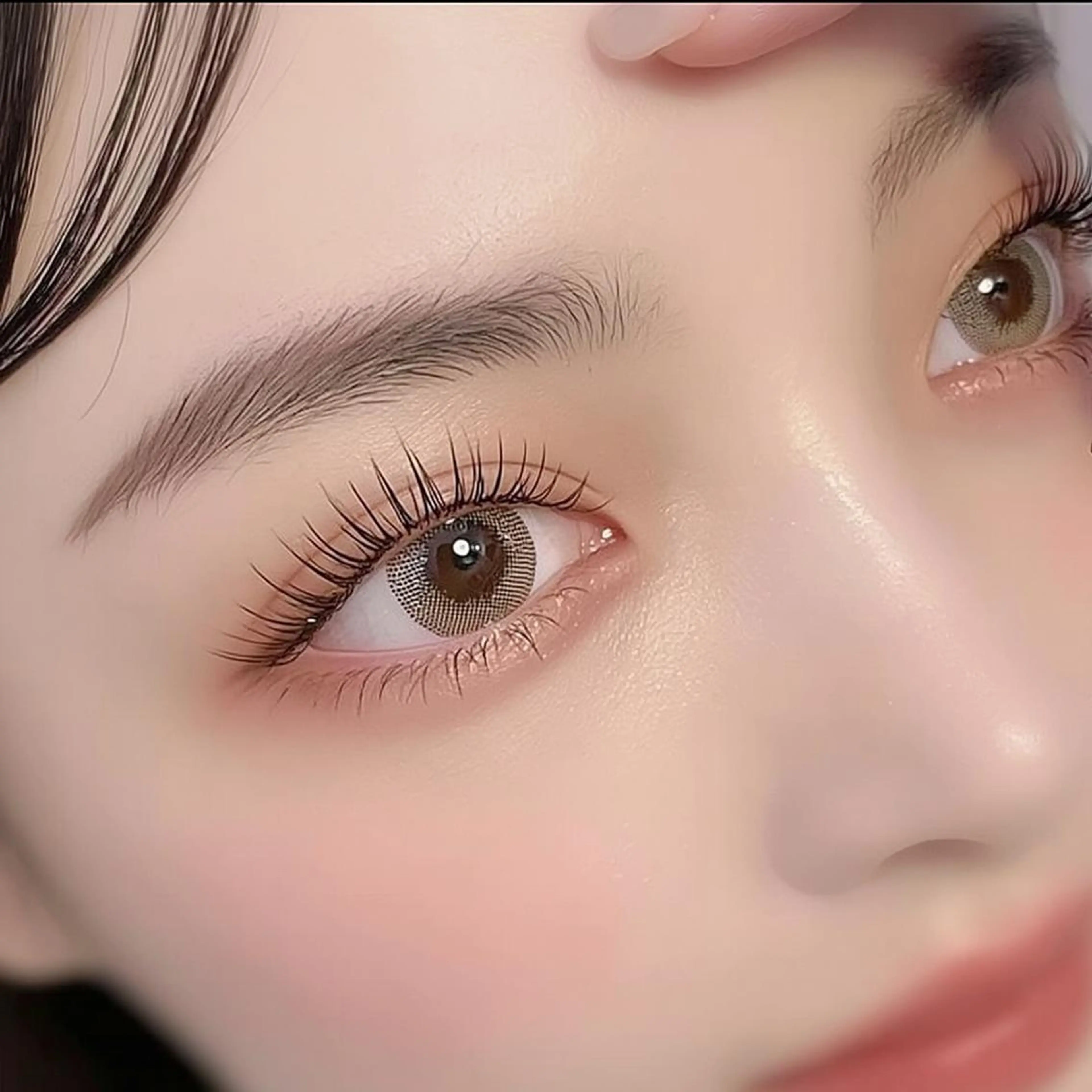 マツエク・マツパ 束感まつ毛 韓国風マツエク パリジェンヌラッシュリフト まつげパーマ マツパ PLATINUM DOLL arisaのマツエク・マツパデザイン