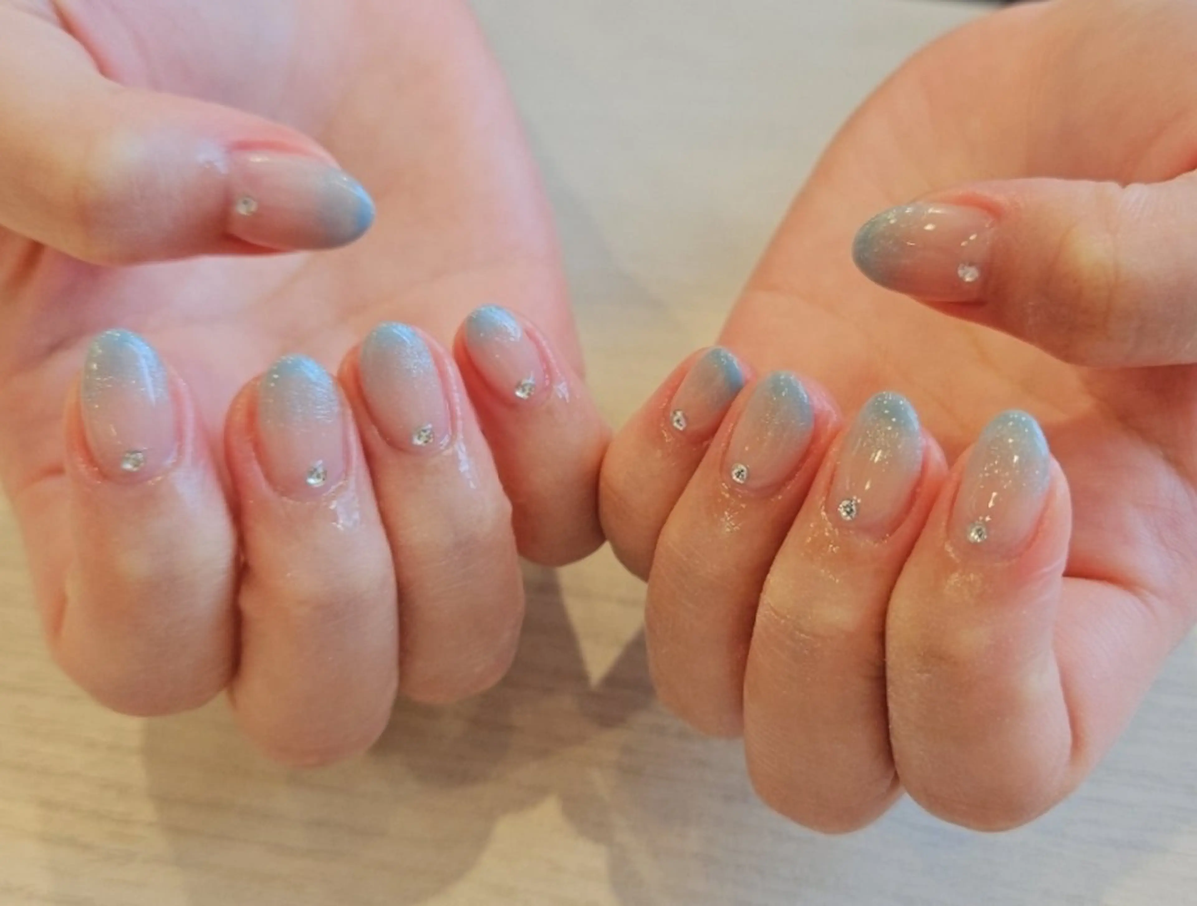 ネイル ハンドネイル 関口 友菜のヘアスタイル