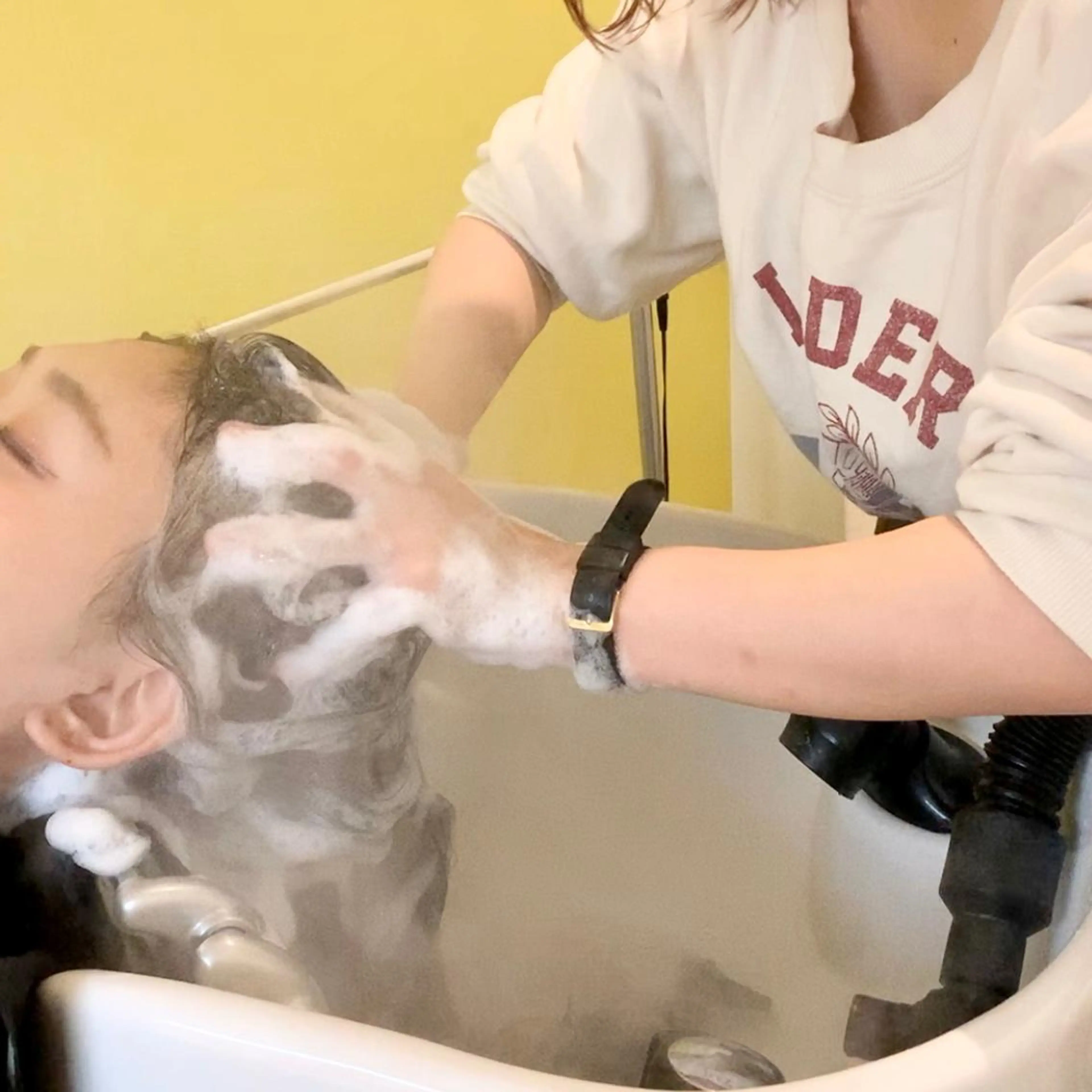ヘアカラー ヘッドスパ デジタルパーマ🫧 韓国風ヘア🫧サクラのヘアスタイル
