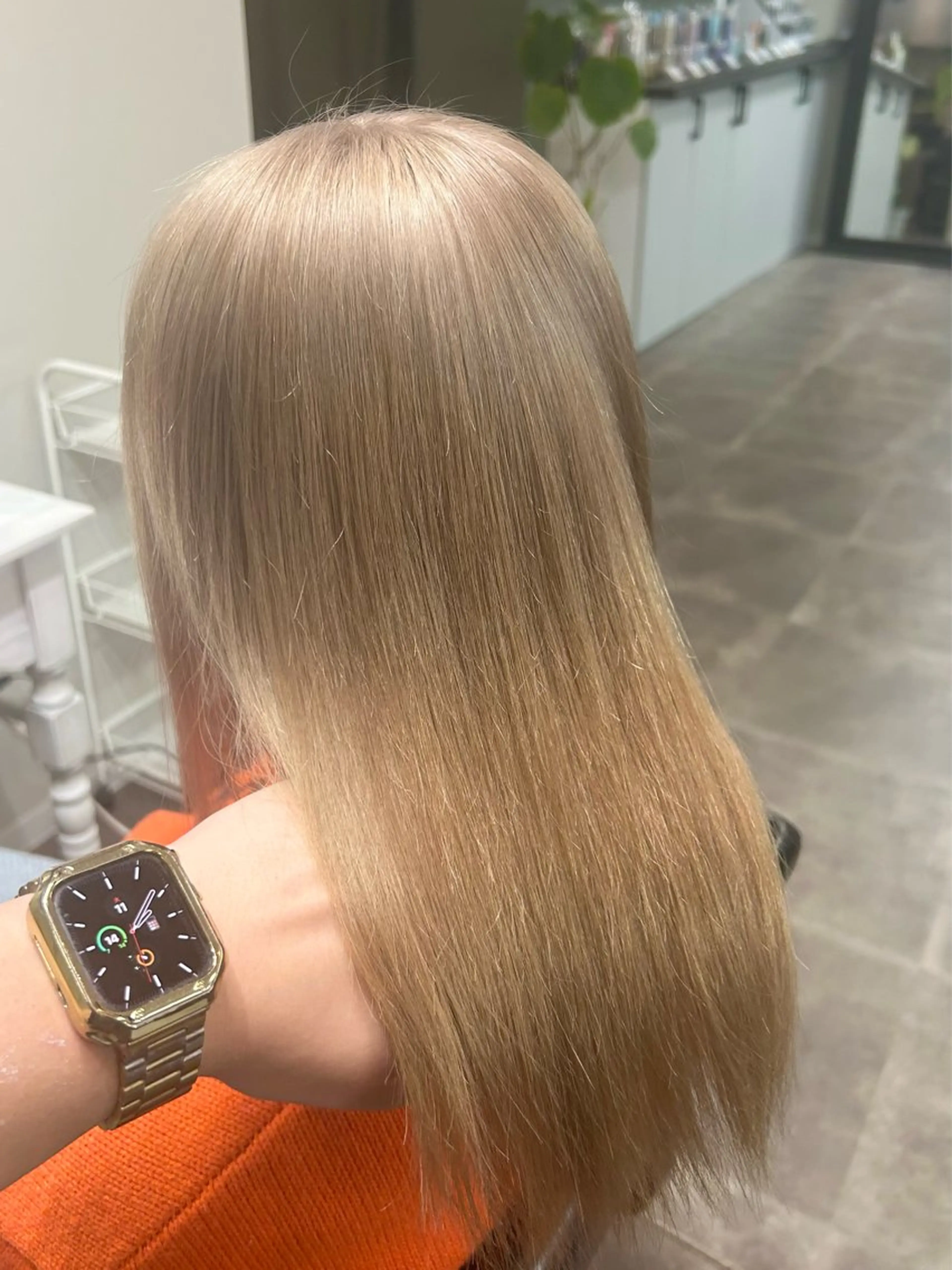 ミディアム ヘアカラー トリートメント エクステ×ハイトーン 🌈KEISUKEのヘアスタイル