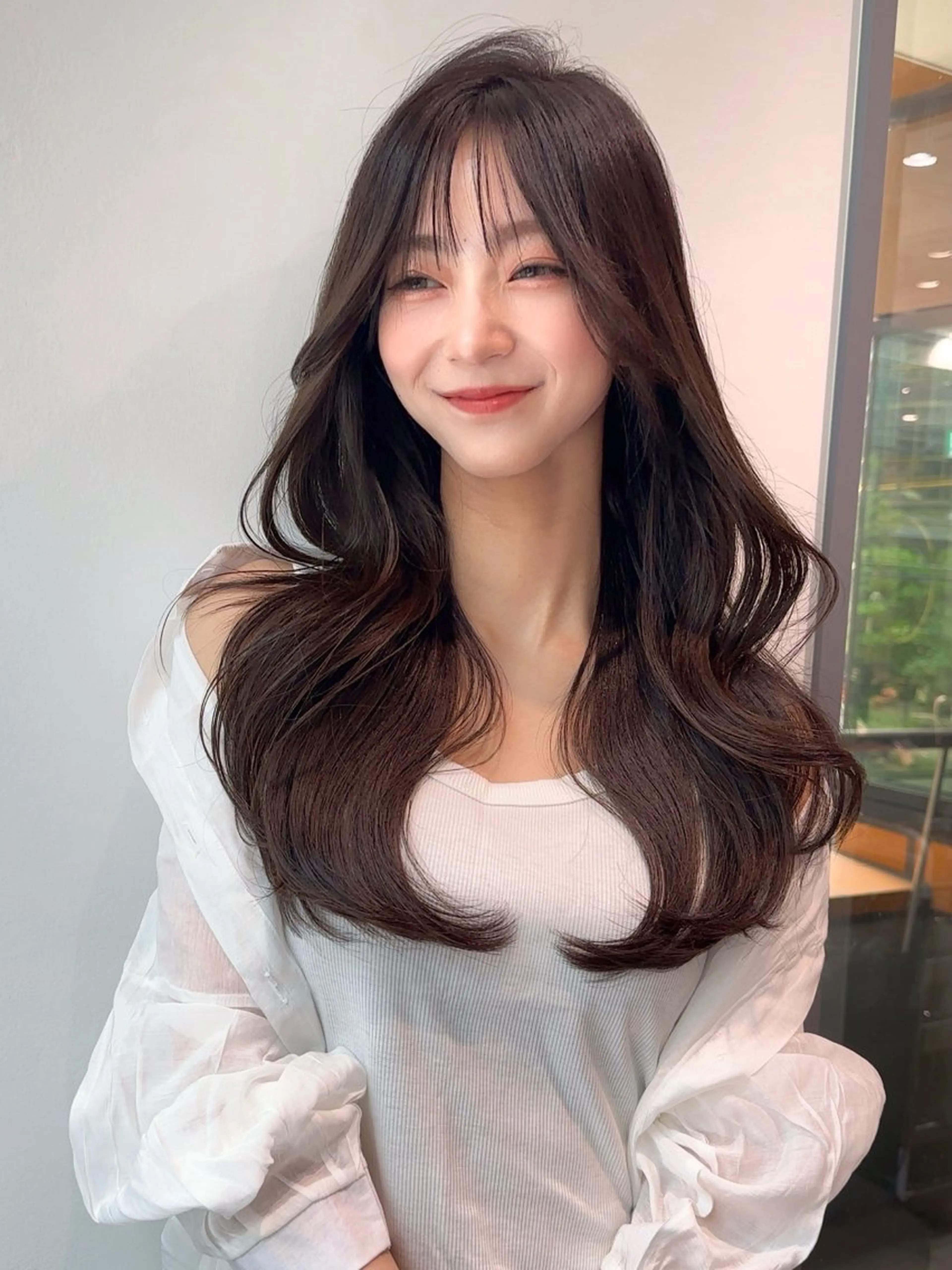 ロング カラー くびれヘア 韓国風ヘア カット ヘアカラー トリートメント 韓国ヘア/レイヤー /大嶽佑馬のヘアスタイル