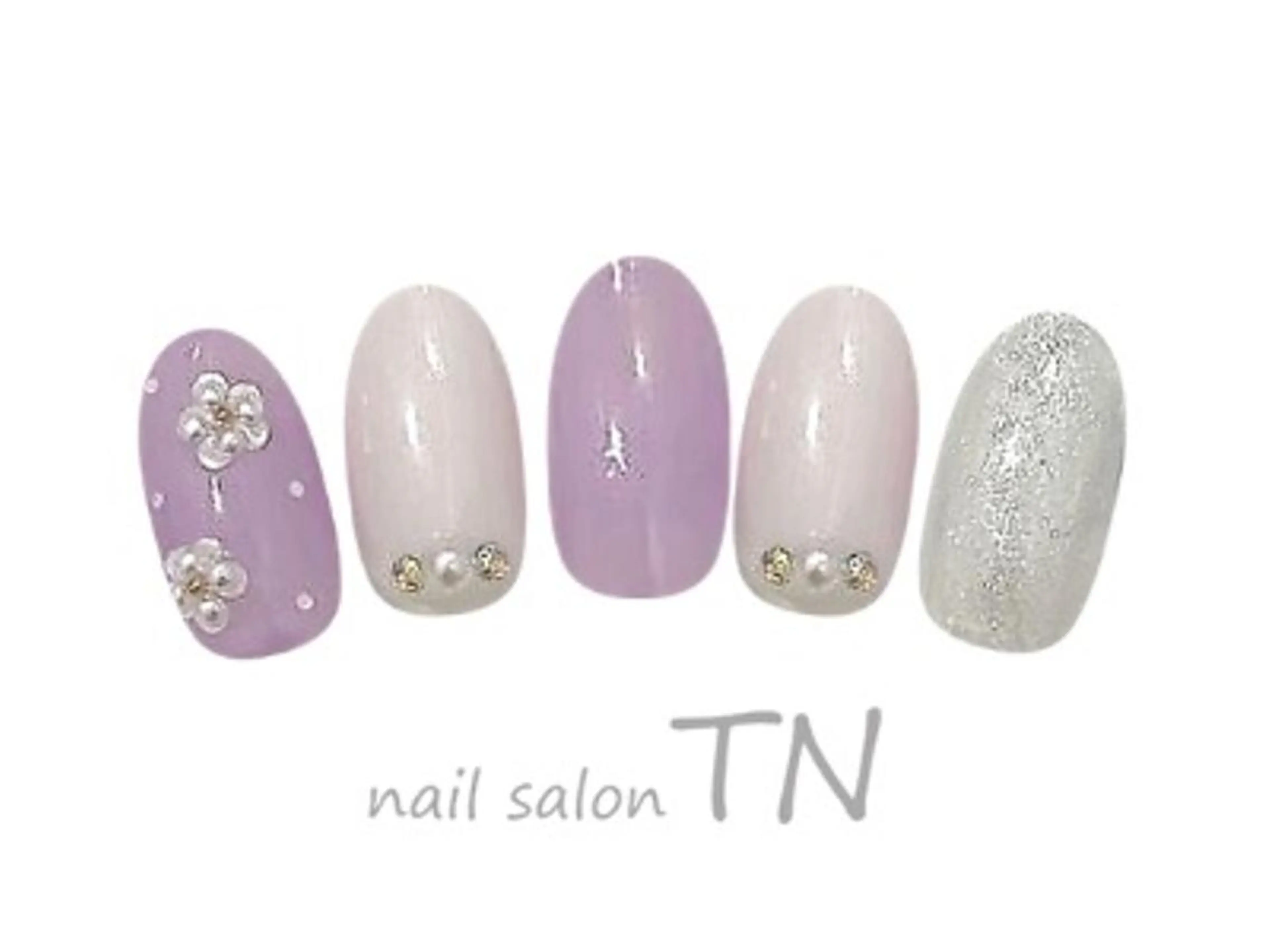 ネイル 矢川 まどかのネイルデザイン