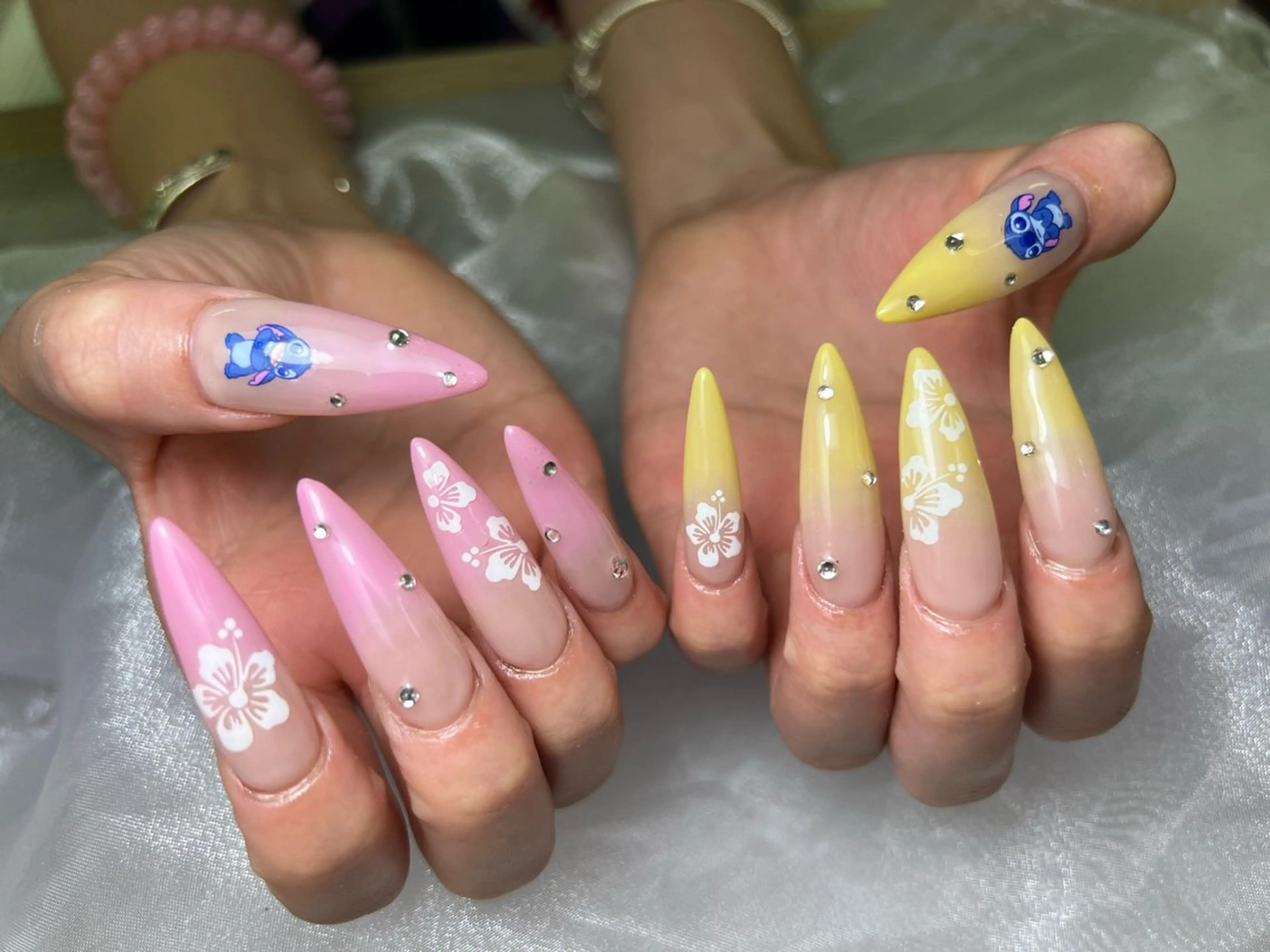 ネイル フットネイル Mana‪ ‪·͜· ❤︎‬のネイルデザイン