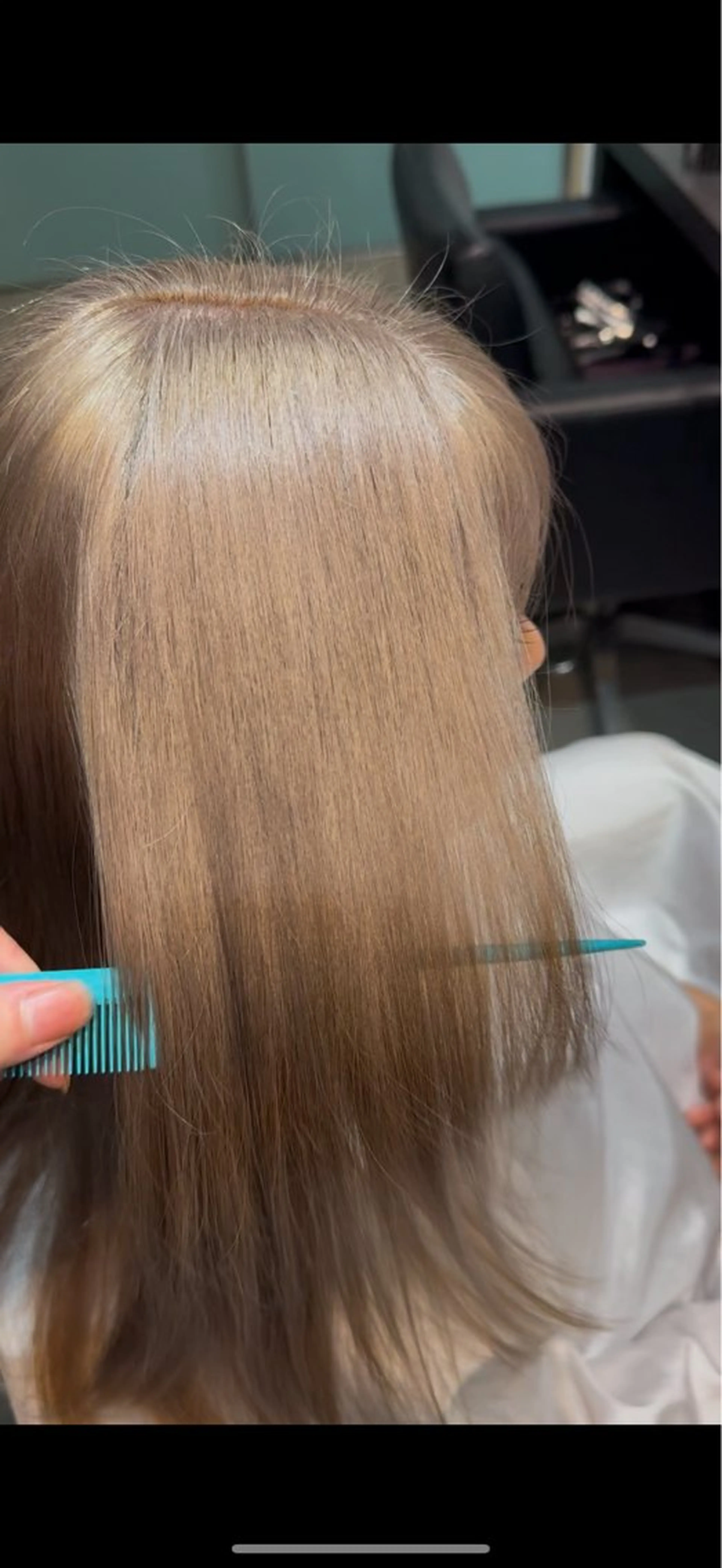 カラー ベージュカラー ミルクティーベージュ ヘアカラー 🌈レイヤーカット/ ハイトーン🌈タクマのヘアスタイル
