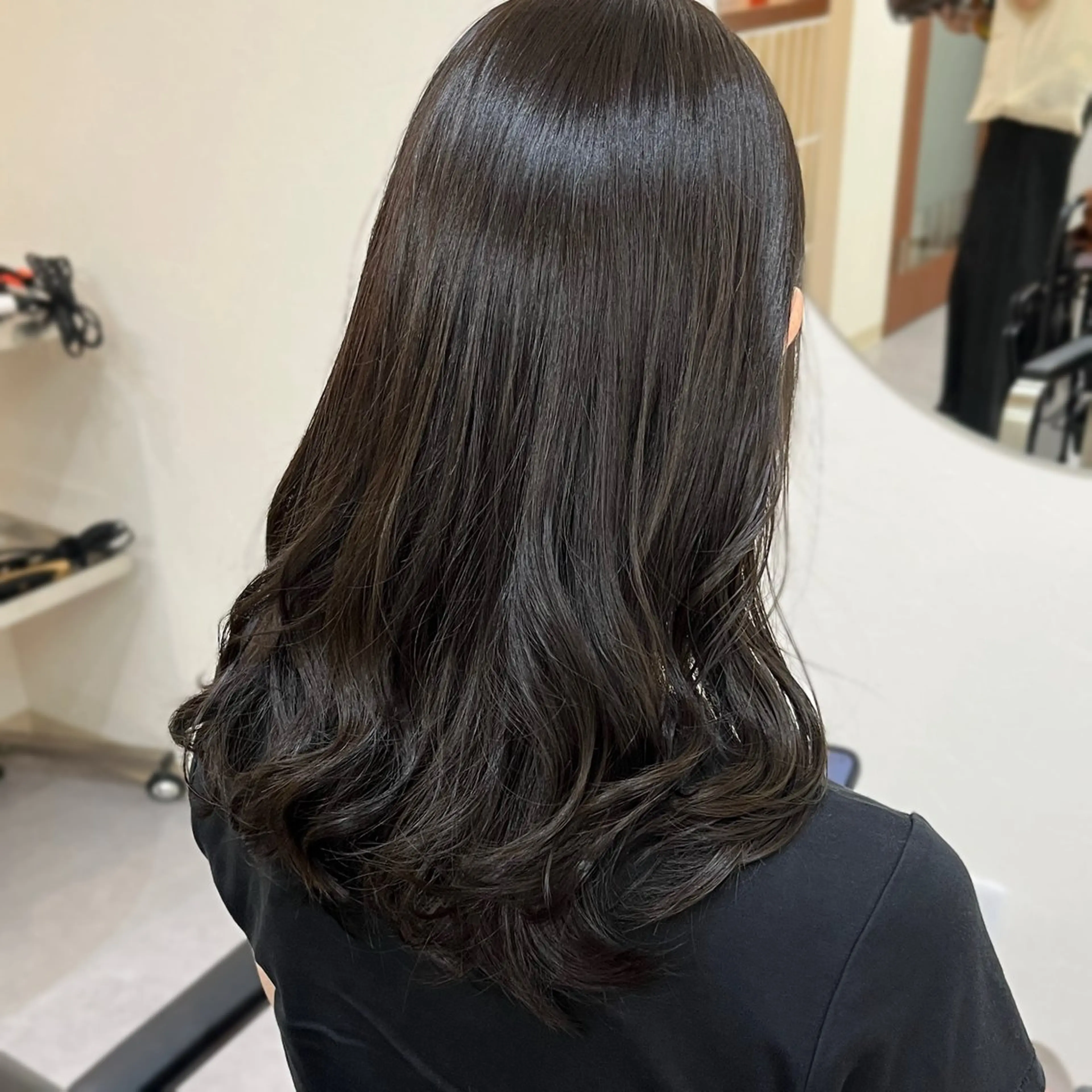 ロング カラー ブラウンカラー オリーブブラウン 髪質改善 カット ヘアカラー トリートメント ボブ/透明感カラー /坂口恵梨子のヘアスタイル