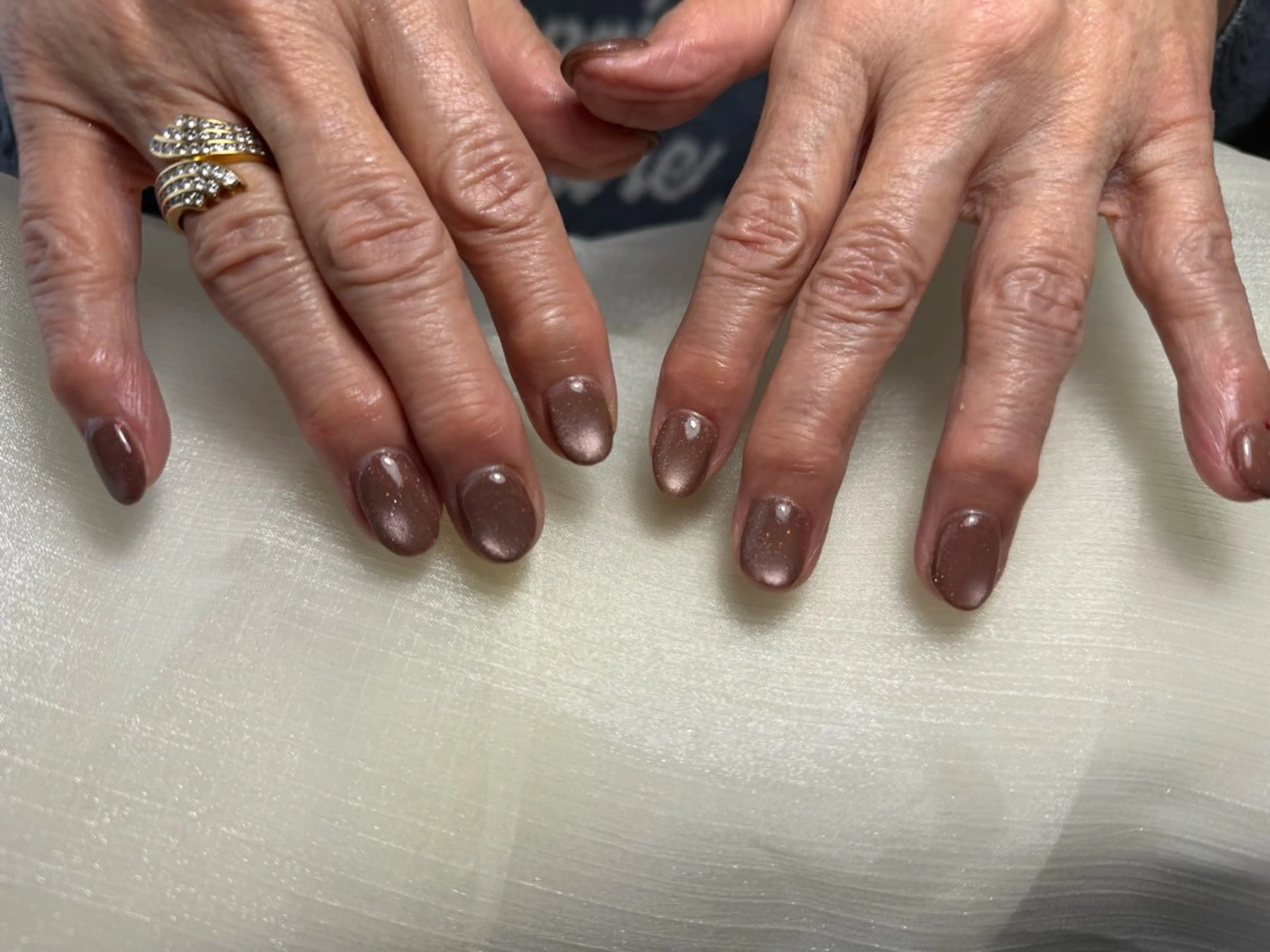 ネイル ハンドネイル 𝘮𝘰𝘰𝘪. 𝘙𝘪𝘴𝘢𓋜のネイルデザイン