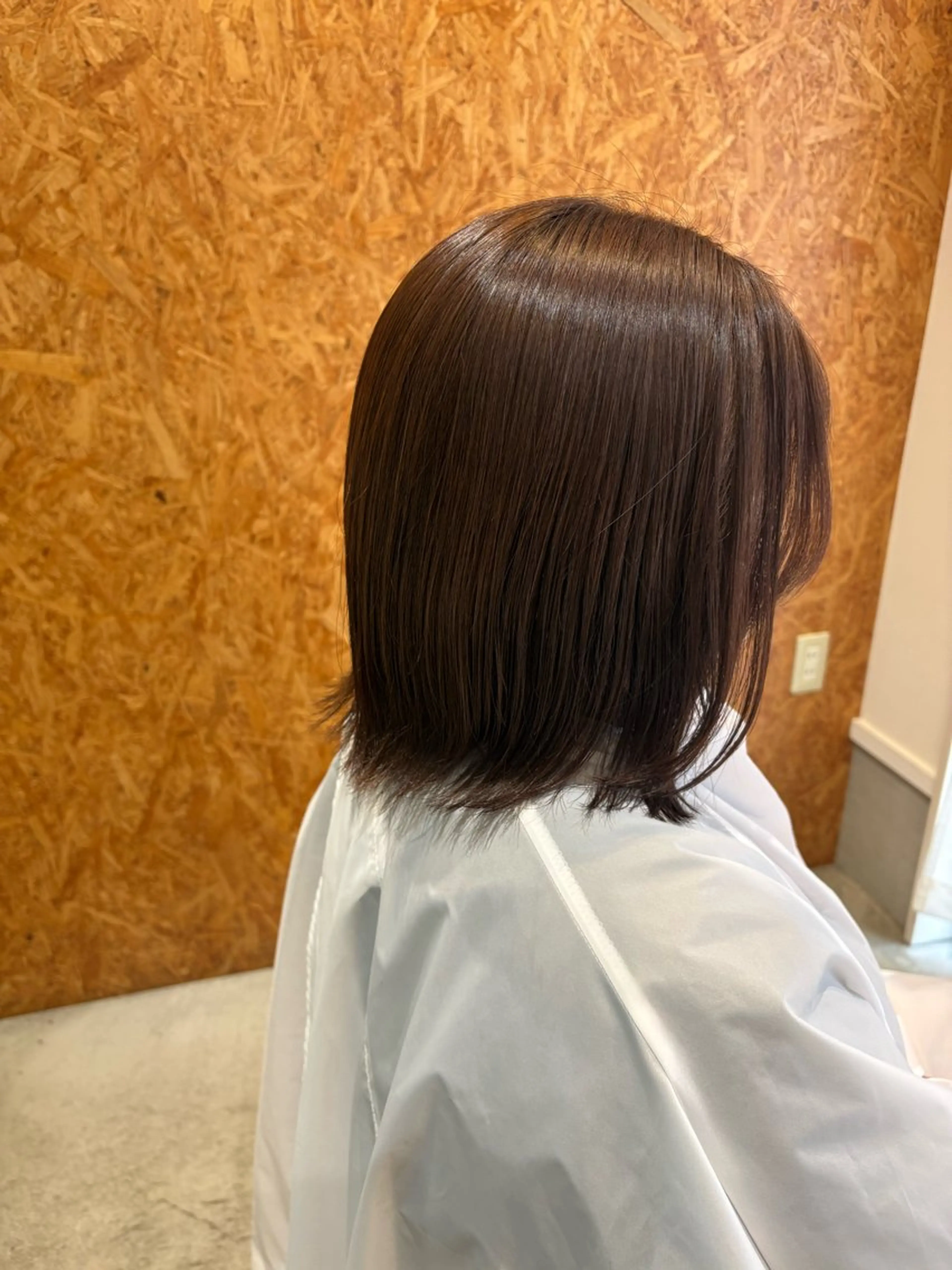 ミディアム 髪質改善 ヘアカラー 折本 沙織のヘアスタイル