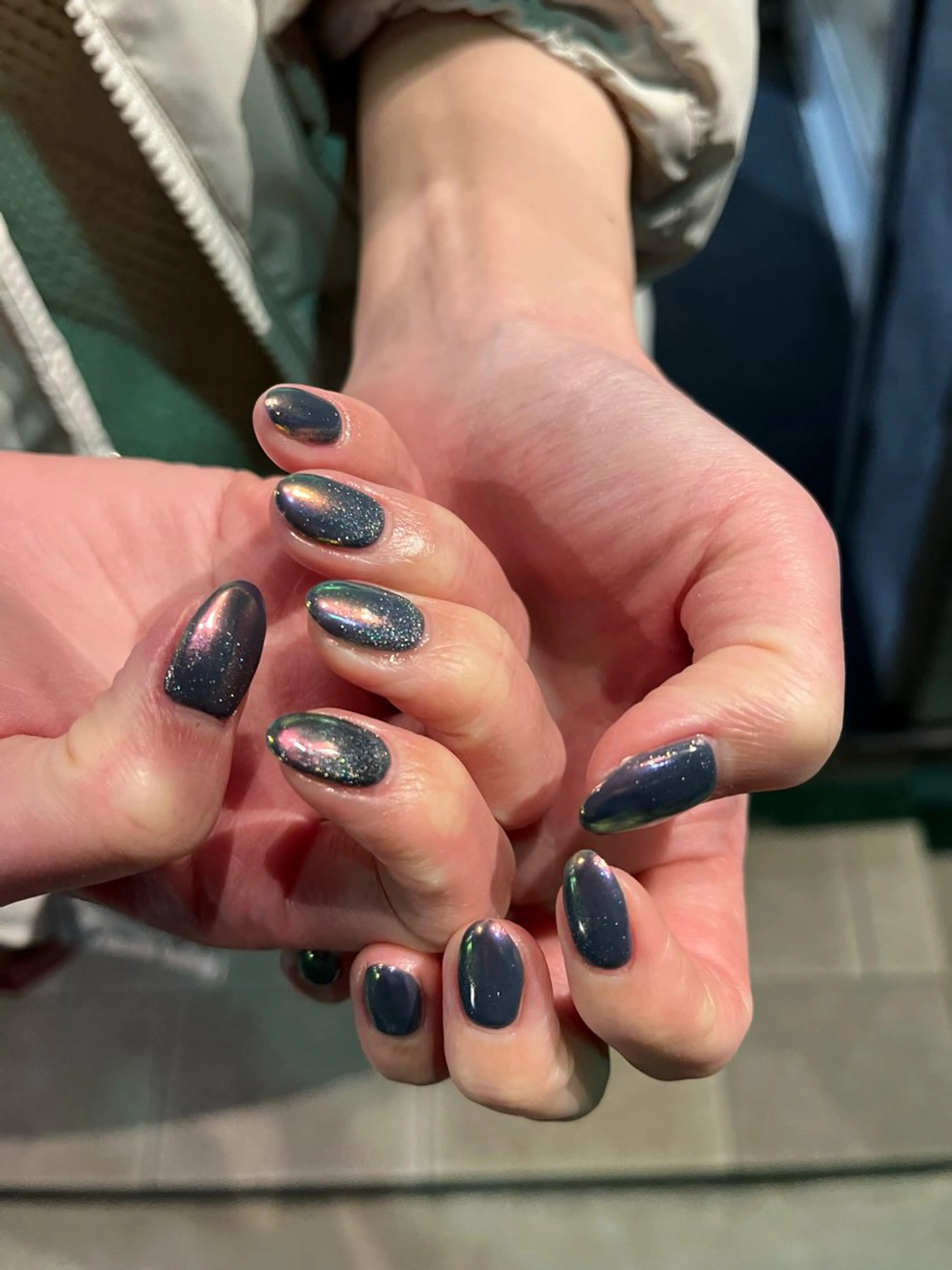 ネイル マグネットネイル ミラーネイル ハンドネイル hiyori🫧 mieuxのネイルデザイン