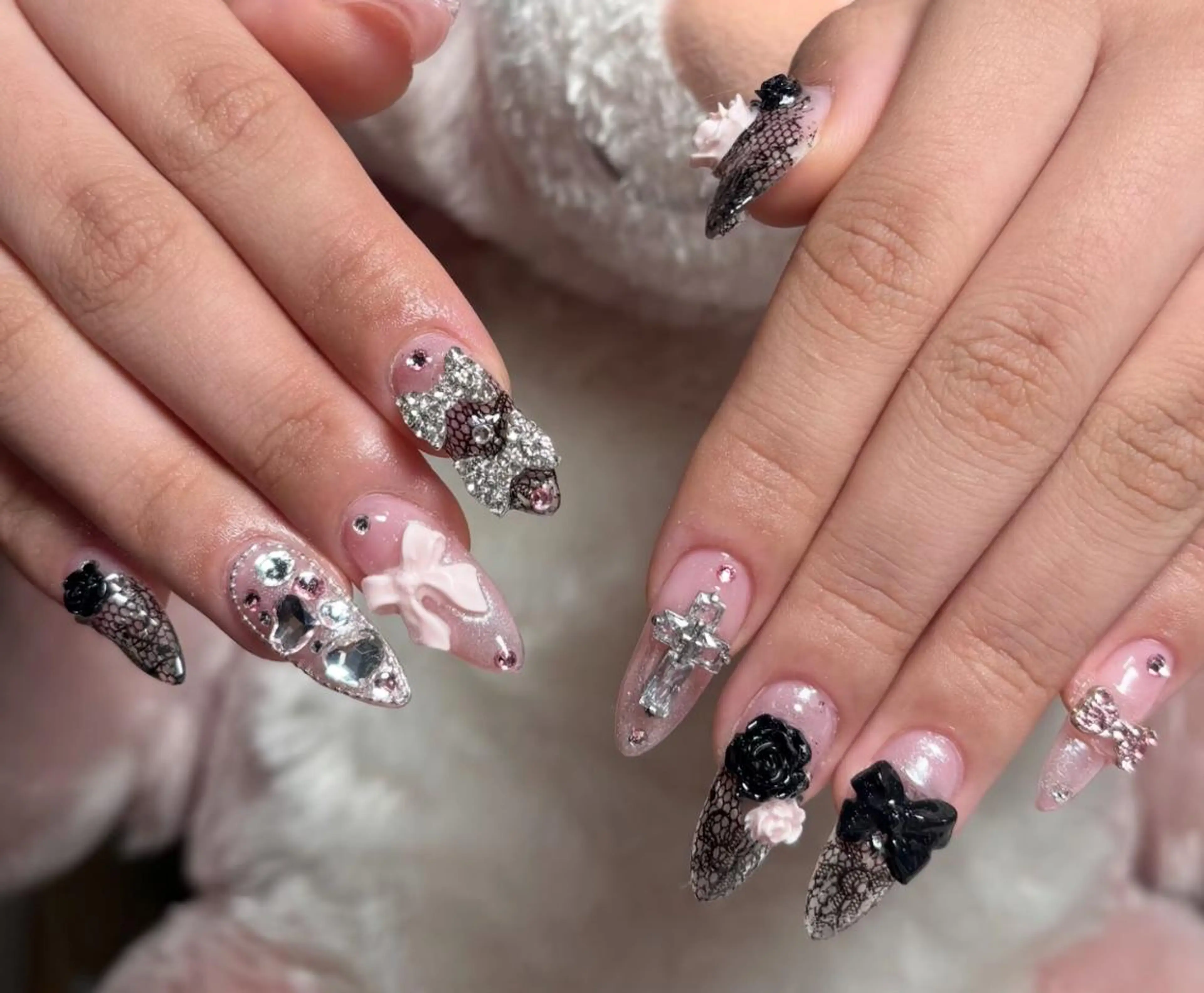 ネイル ハンドネイル 🍑 momo_nailのネイルデザイン