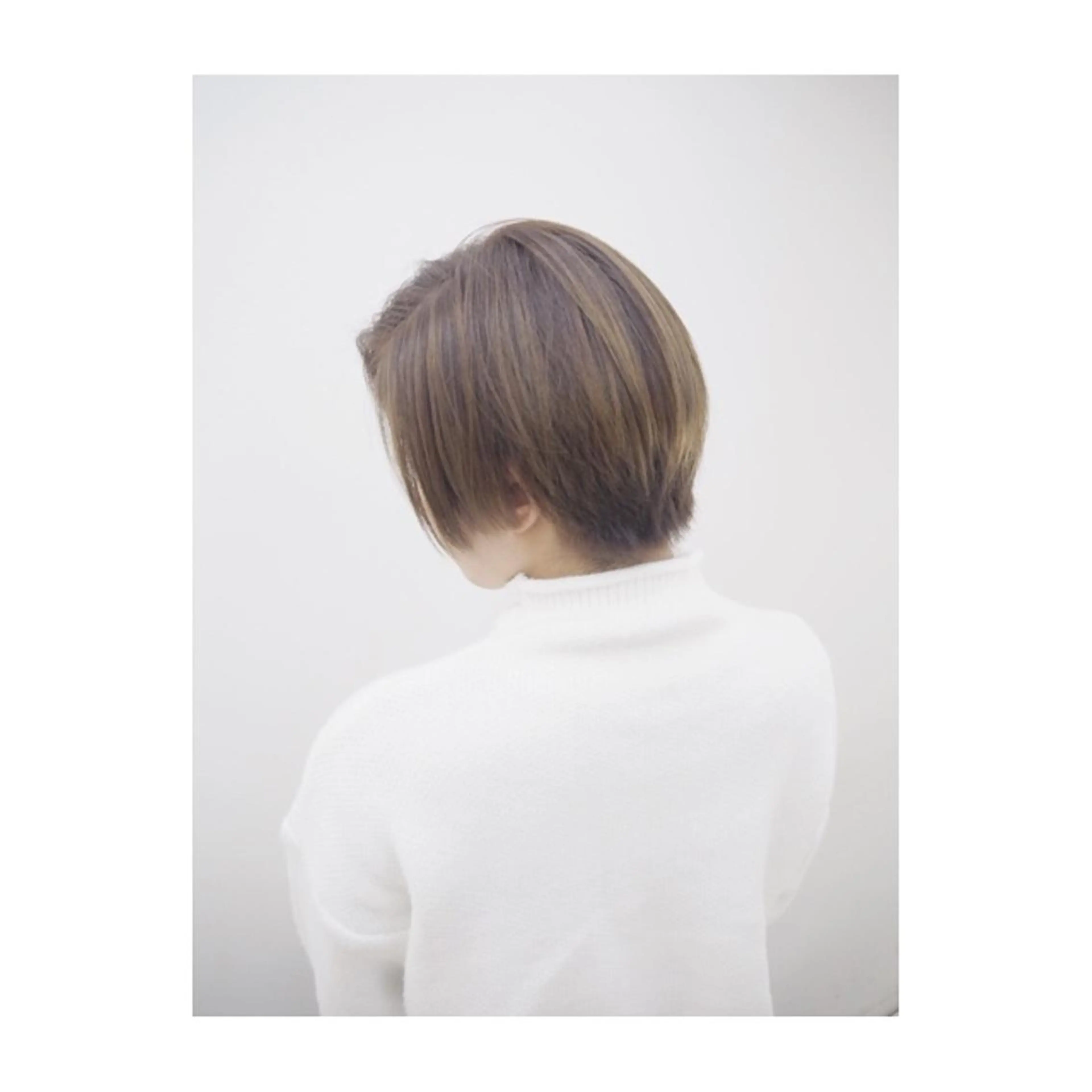 ショート カラー 永岡 鉄平のヘアスタイル