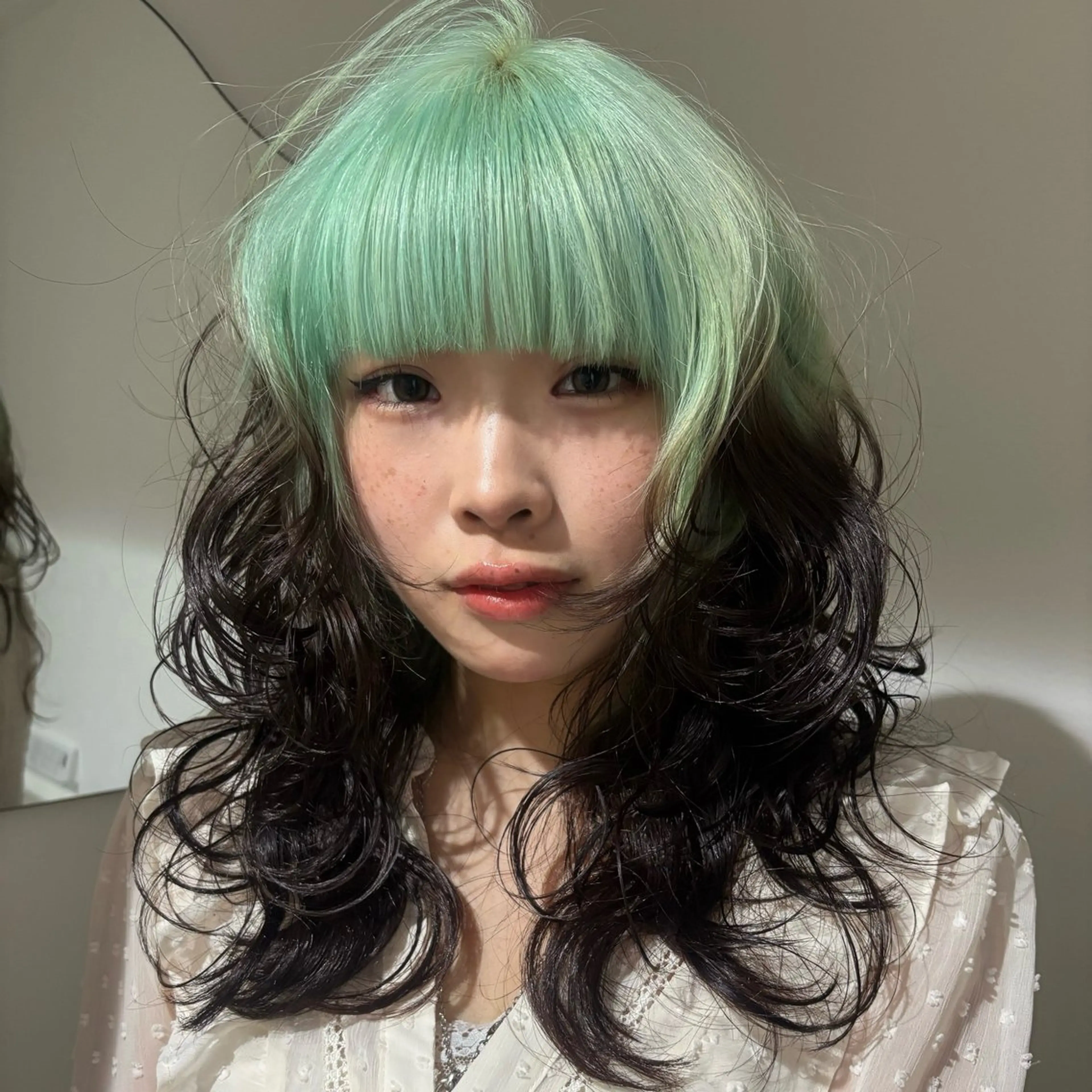 2ブリーチカラー＋デザインカラー【10月17日、24日限定】の写真