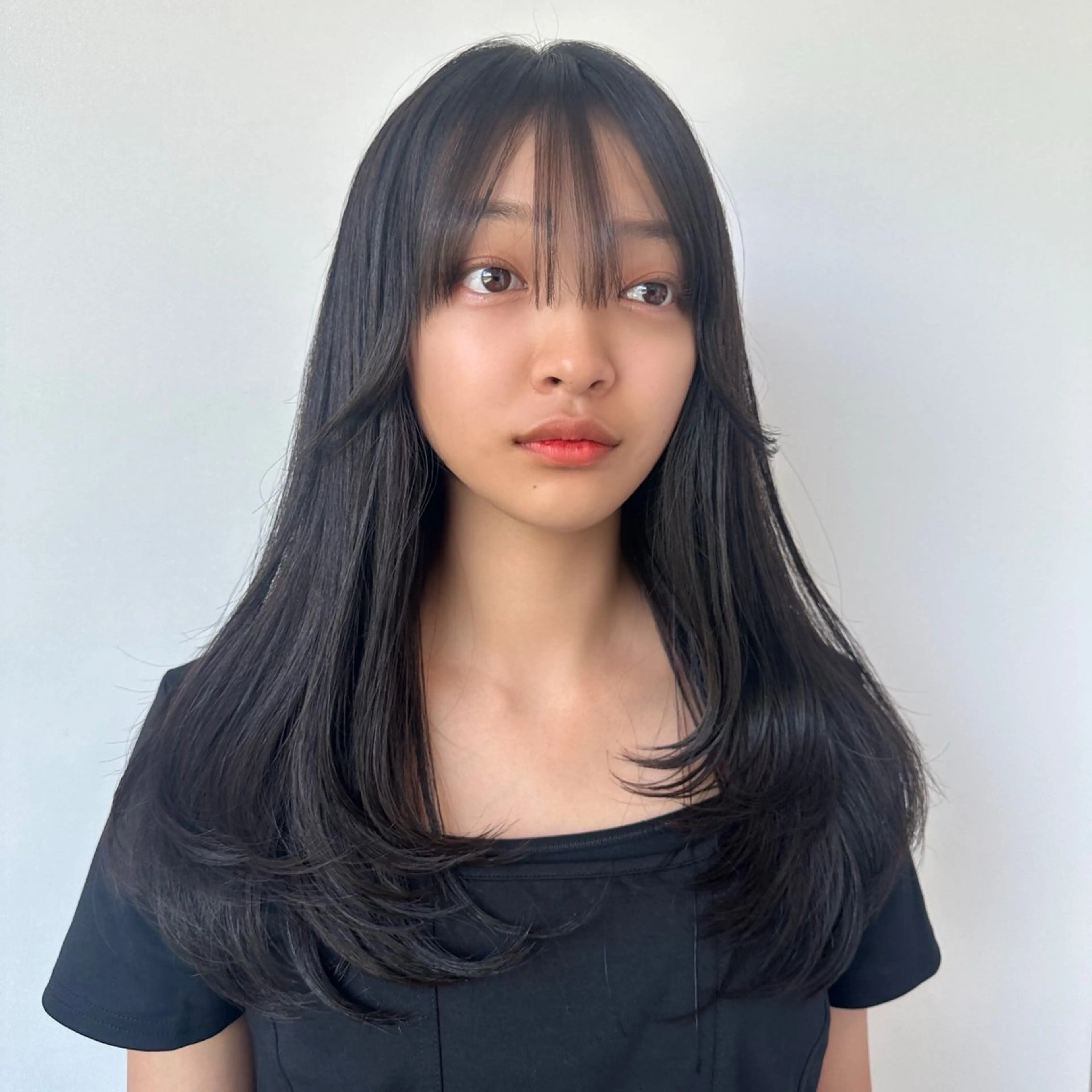 ロング DEAN AYAのヘアスタイル