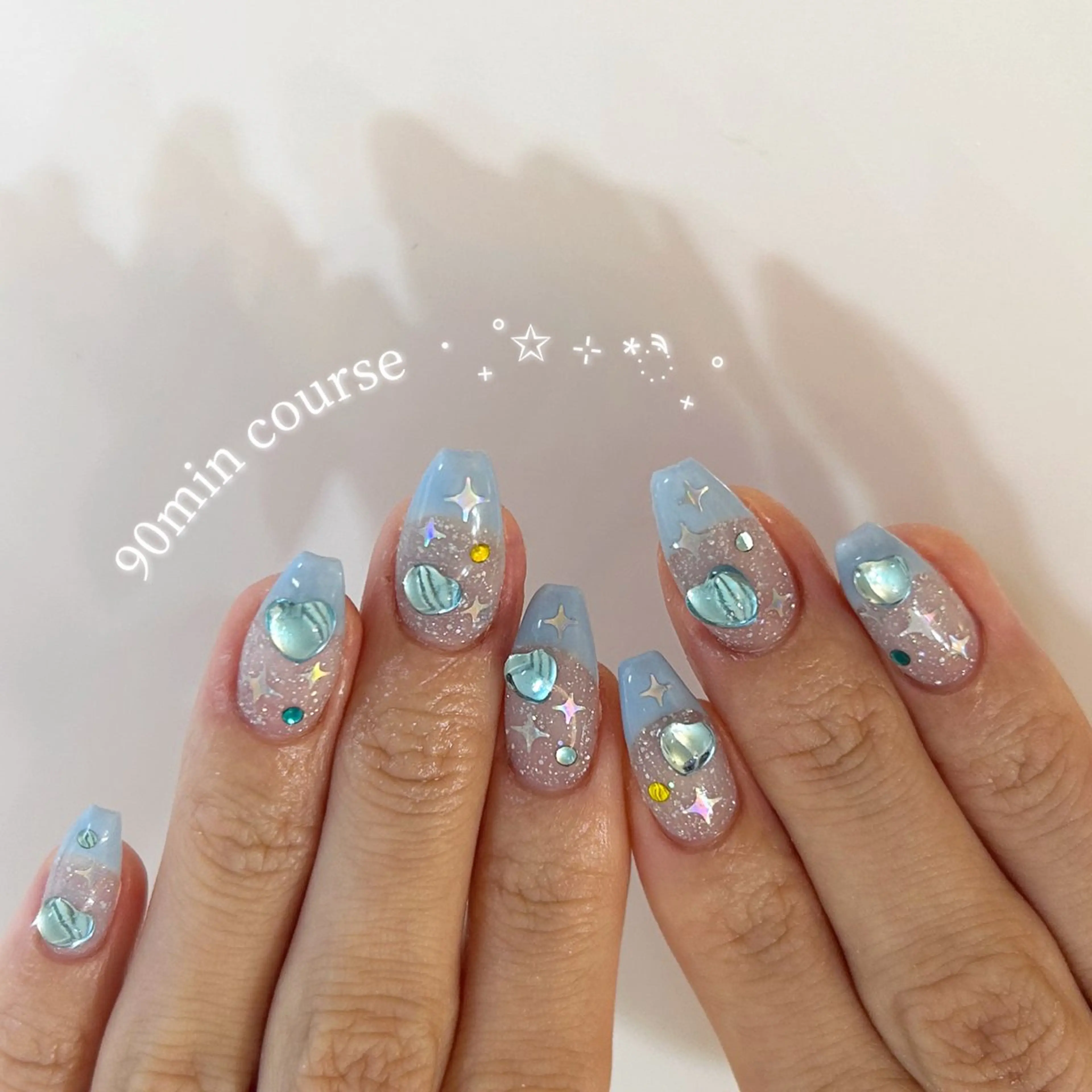 ネイル ハンドネイル ViViA momokaのネイルデザイン