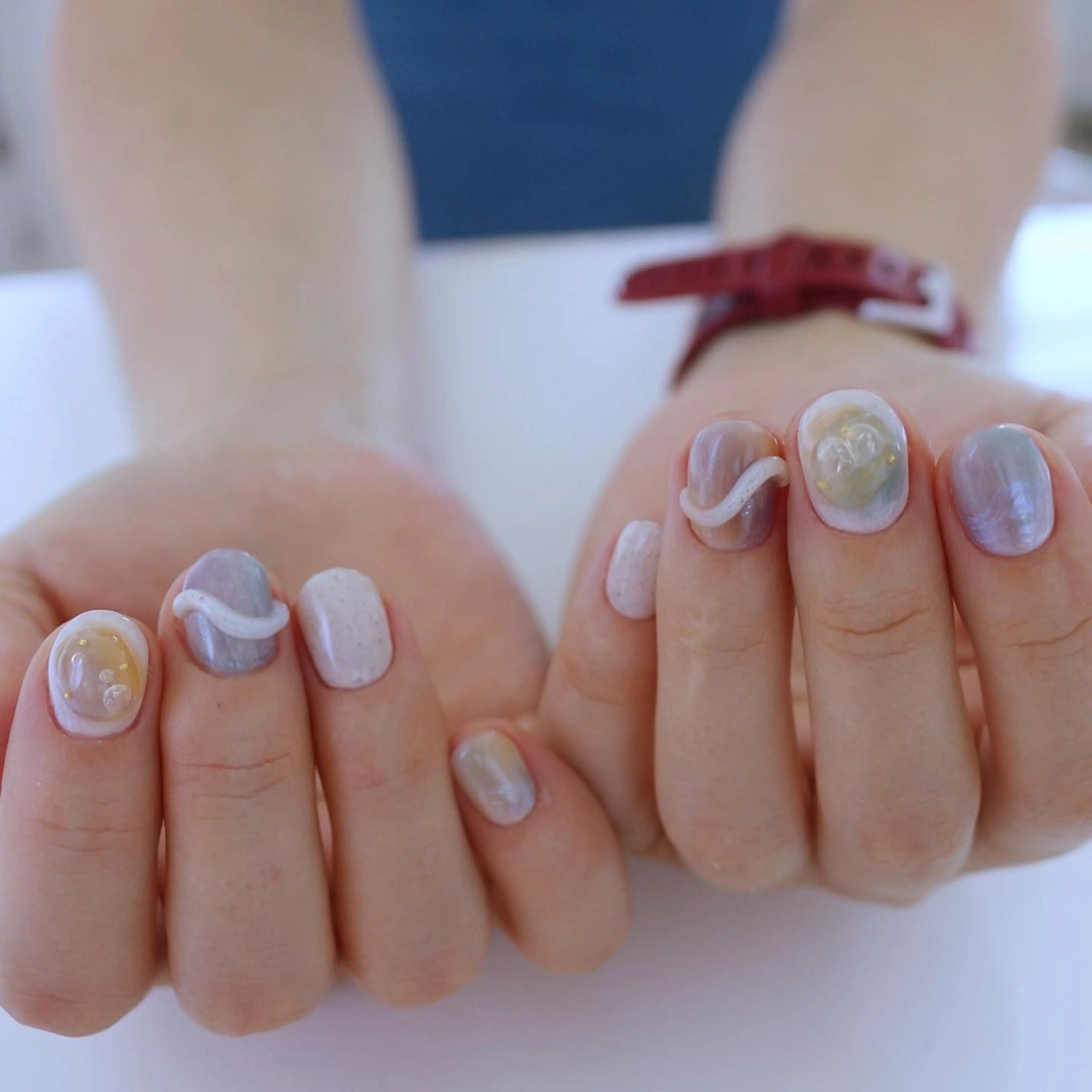 ネイル ニュアンスネイル 夏ネイル ハンドネイル Baku Nailsのネイルデザイン