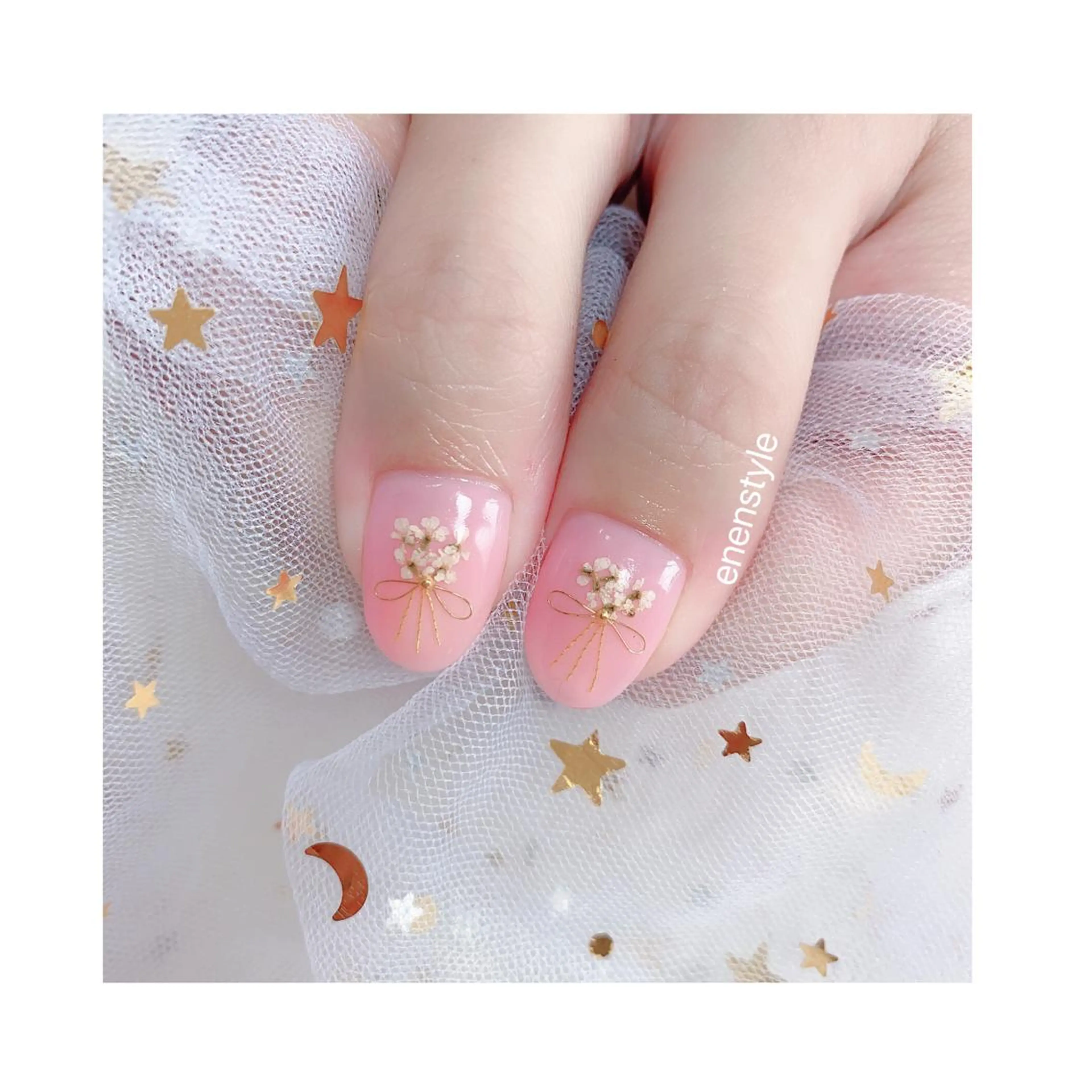 ショート ネイル ジェルネイル ニュアンスネイル オフィスネイル ワンカラーネイル パラジェル ハンドネイル 👑enen style👑のネイルデザイン