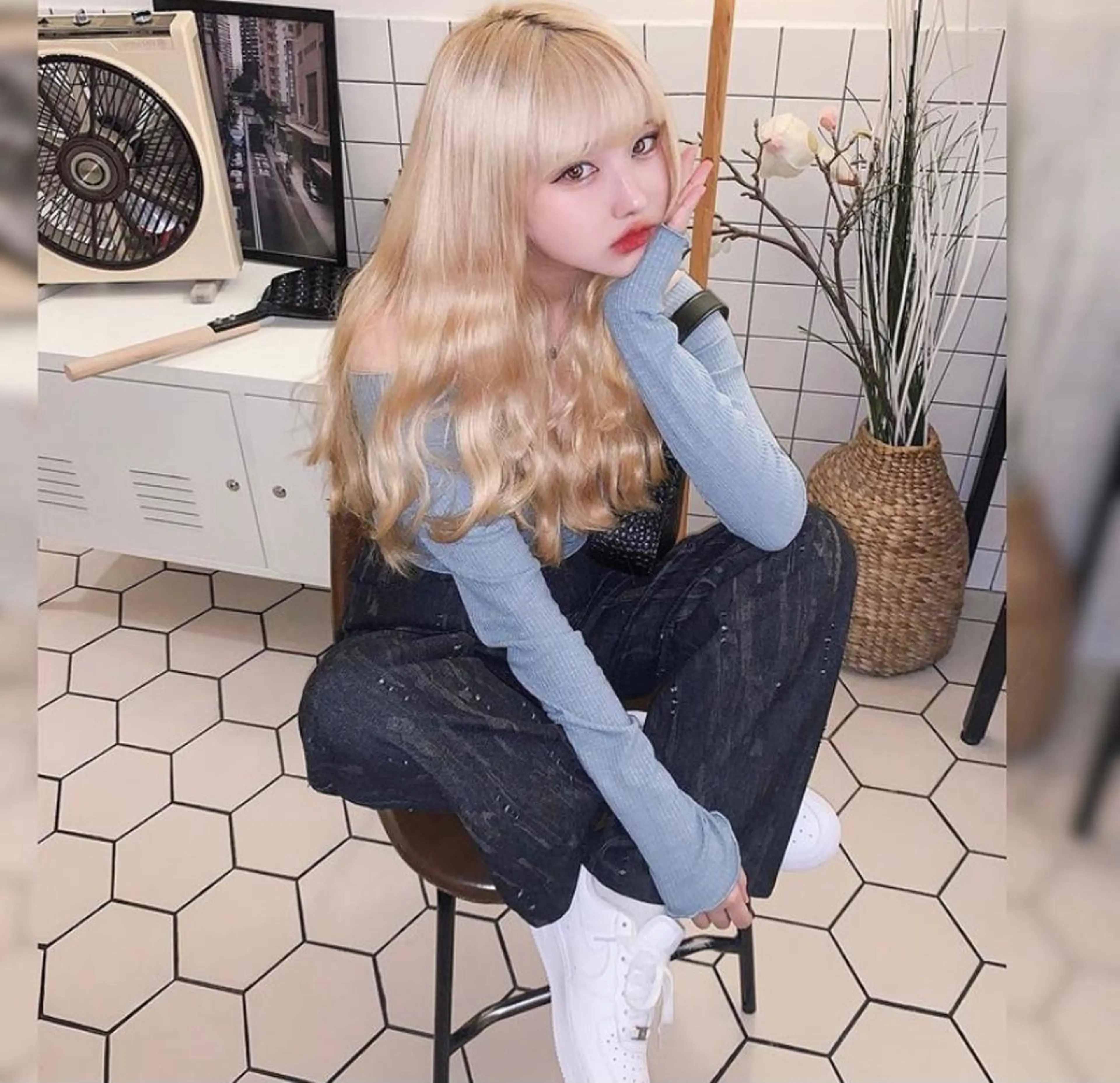 ロング カラー ヘアアレンジ ハイトーンカラー eN°byyoureshair所属・🎀トップスタイリ スト湯川響🎀のヘアスタイル