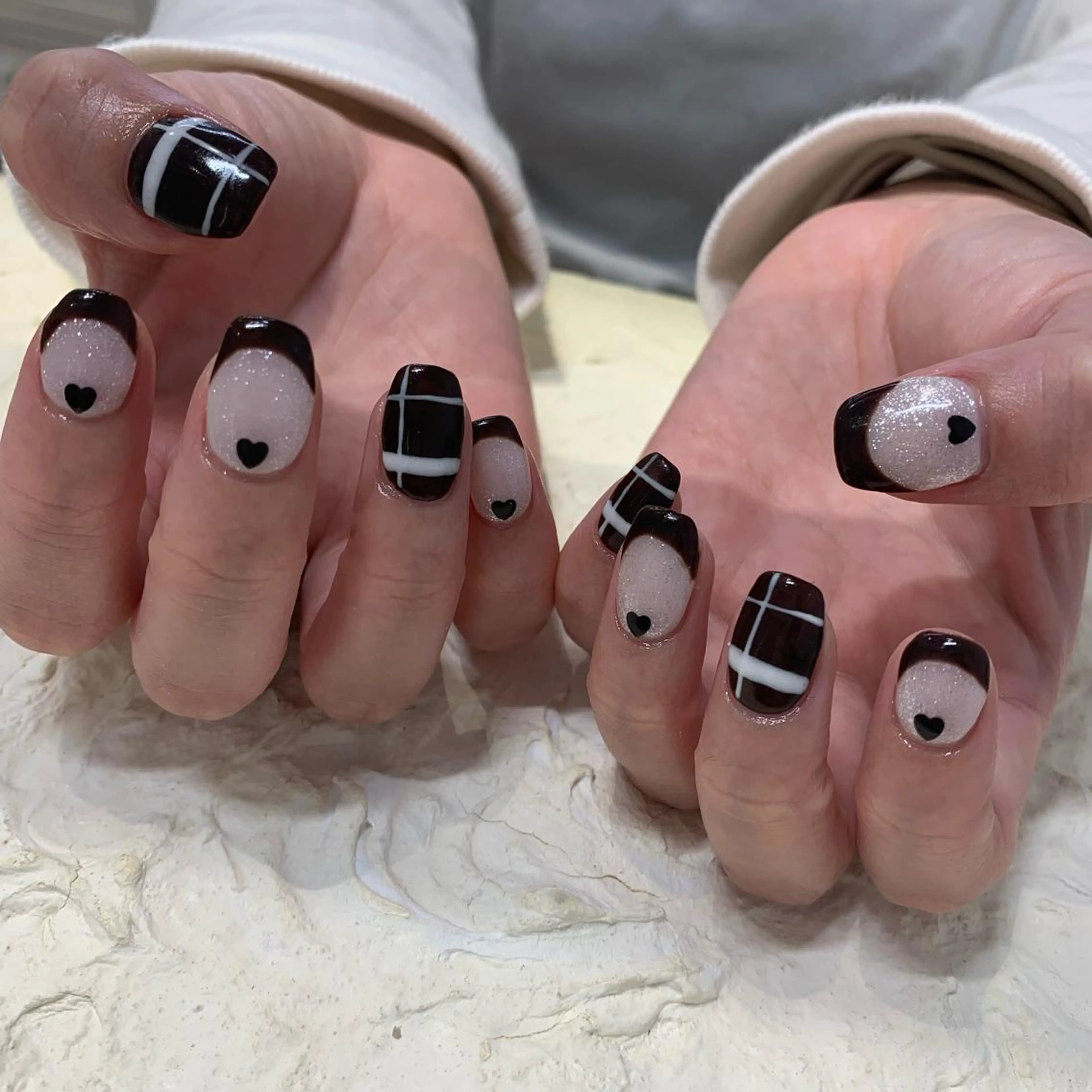 ネイル フレンチネイル マキノ ユイのネイルデザイン