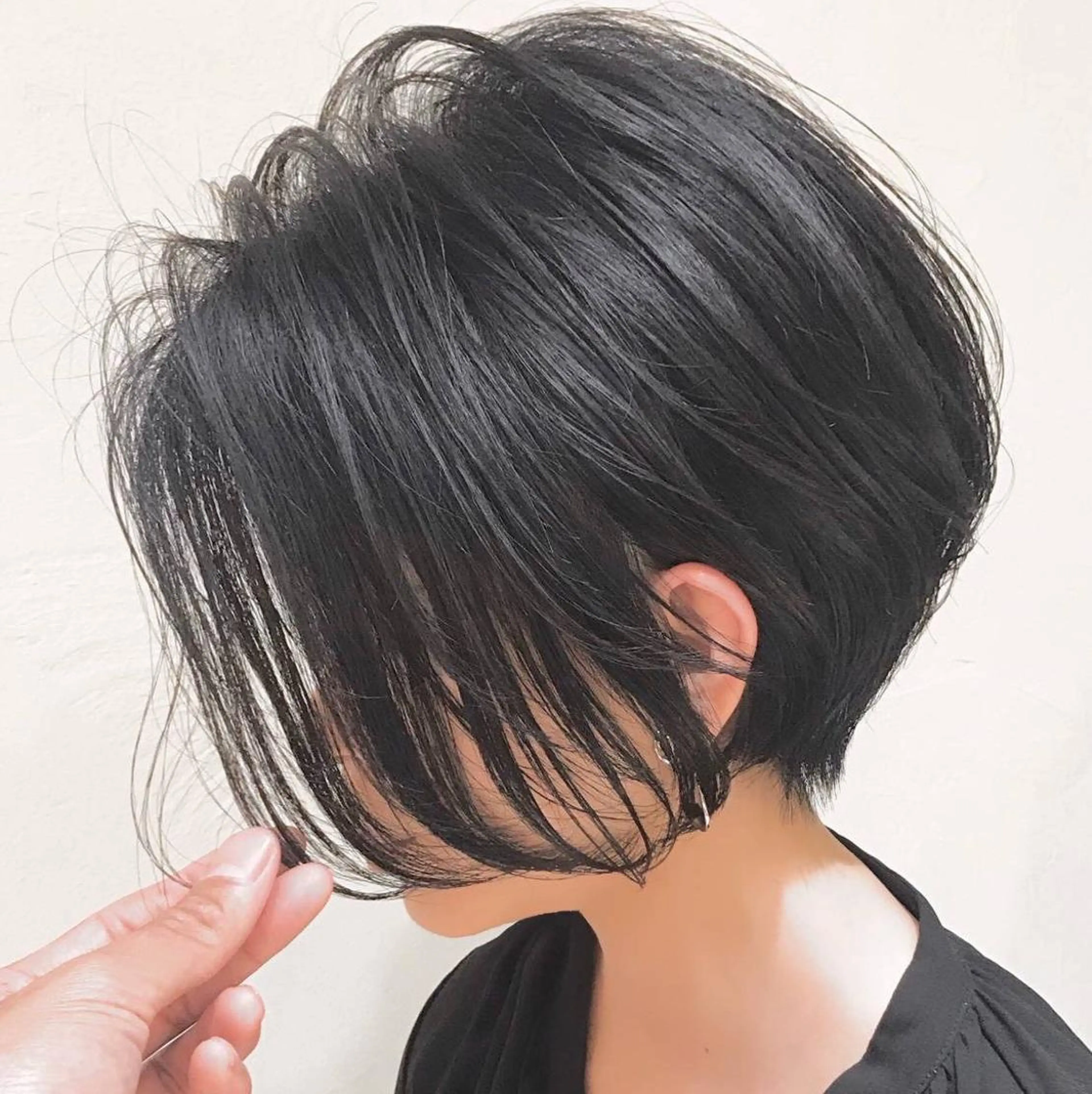 ショート くびれヘア ショートヘア 🏳️‍🌈柴山 巴耶斗🏳️‍🌈のヘアスタイル