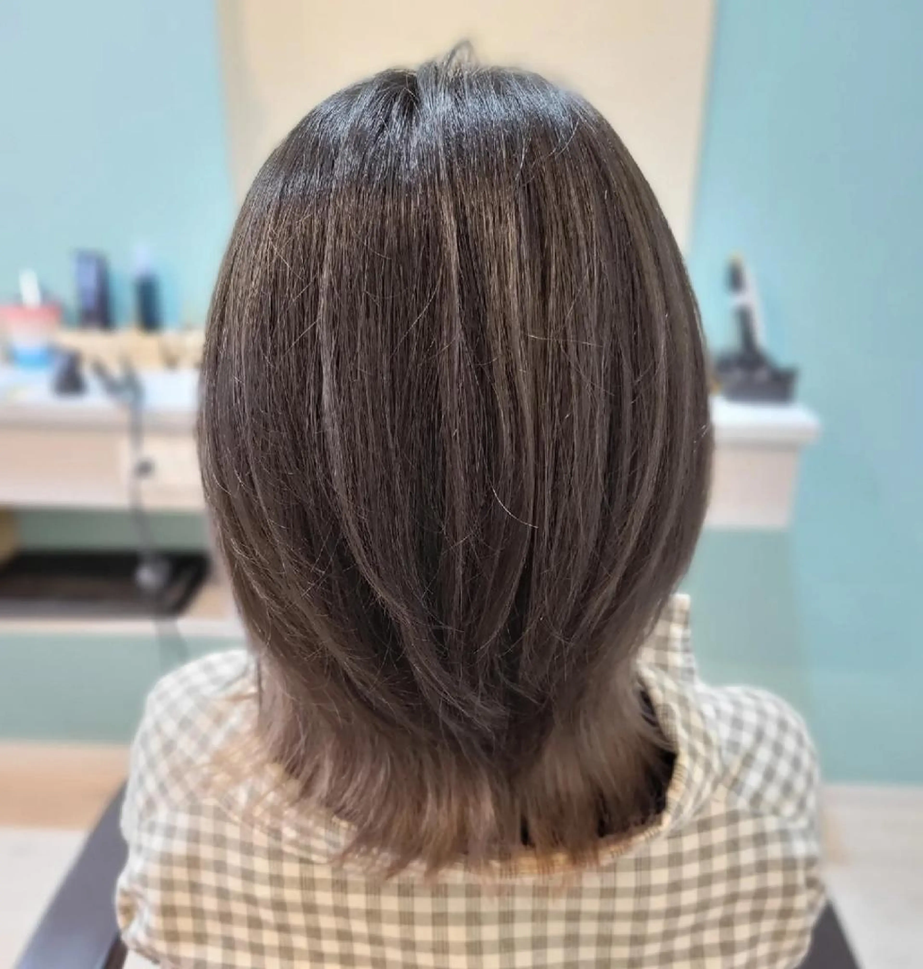 ミディアム カラー ブルーカラー ブルージュ インナーカラー カット ヘアカラー ハイライト/カラー ⭐中村真冬のヘアスタイル