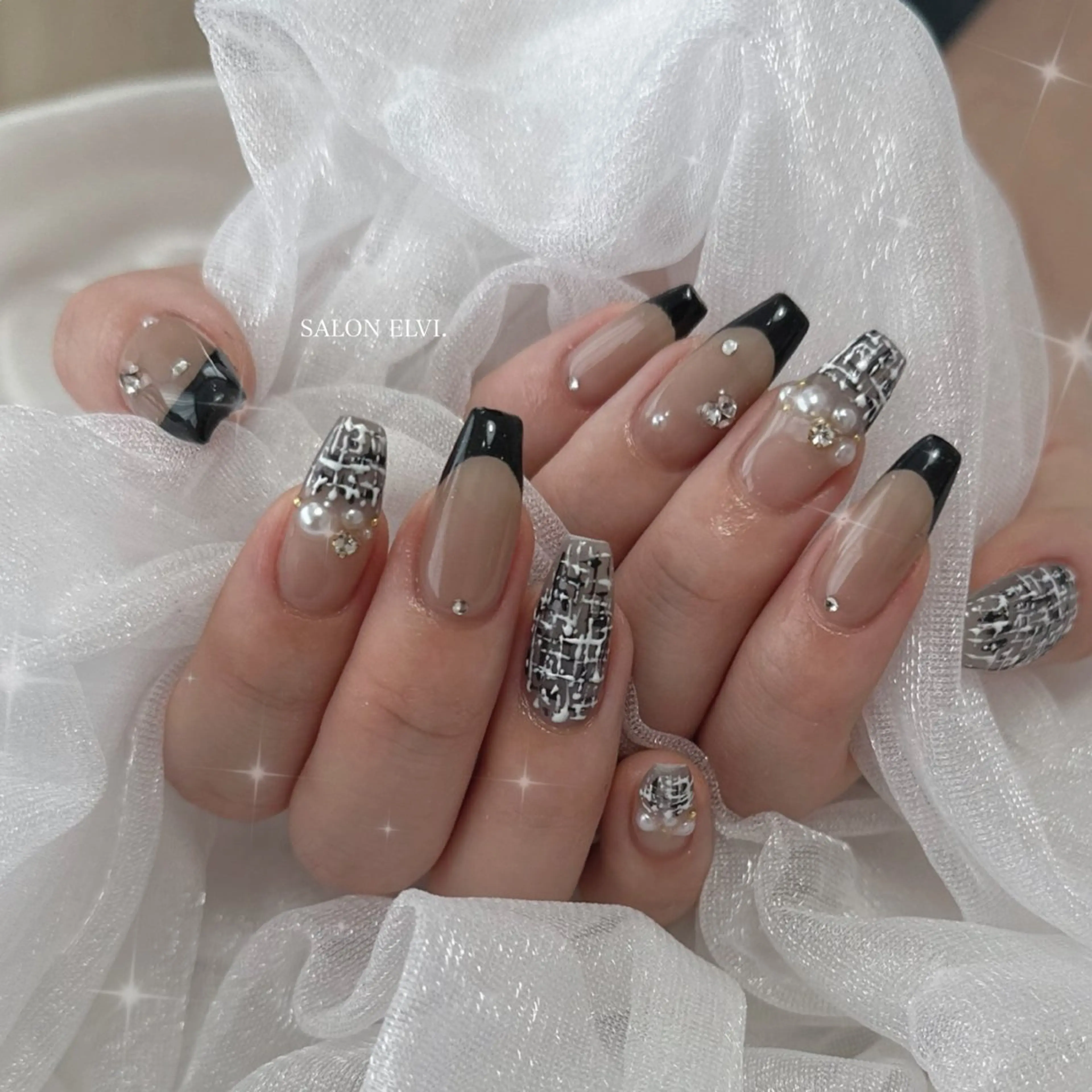 ネイル SALON ELVI.所属・SALON ELVI.のネイルデザイン