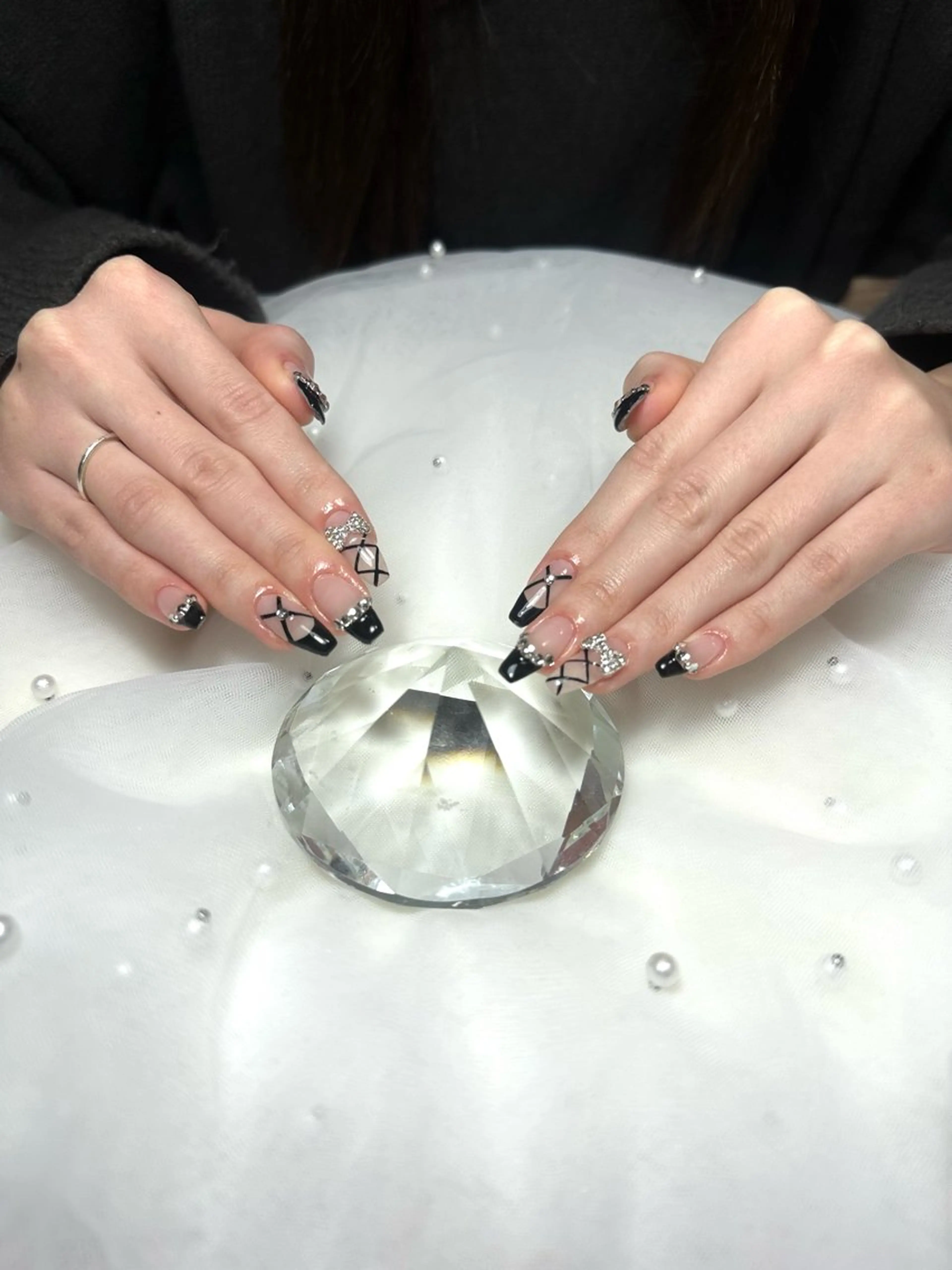 ネイル フレンチネイル ハンドネイル pikarin nailsのネイルデザイン