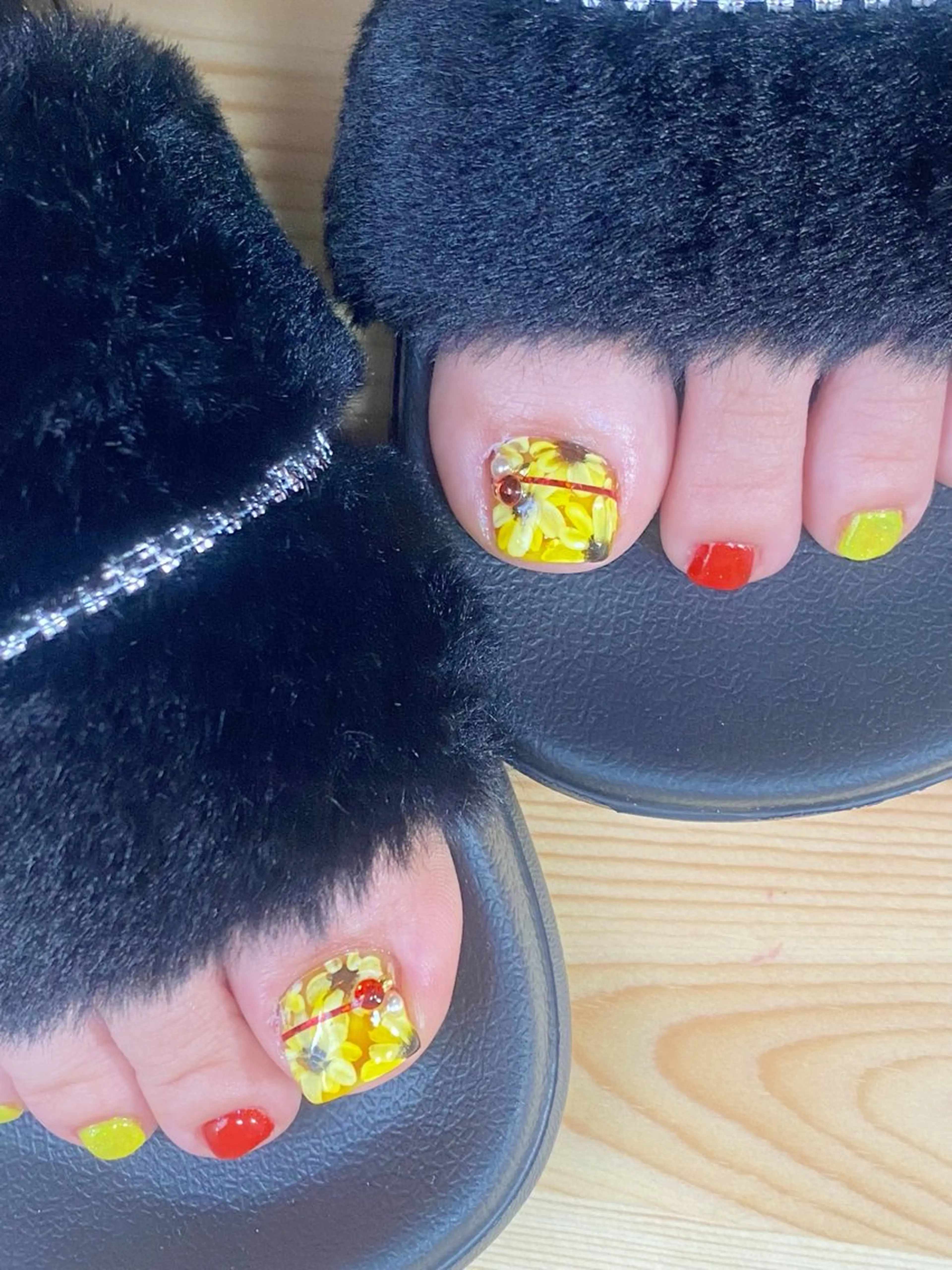 ネイル フットネイル 7e. Nailのネイルデザイン