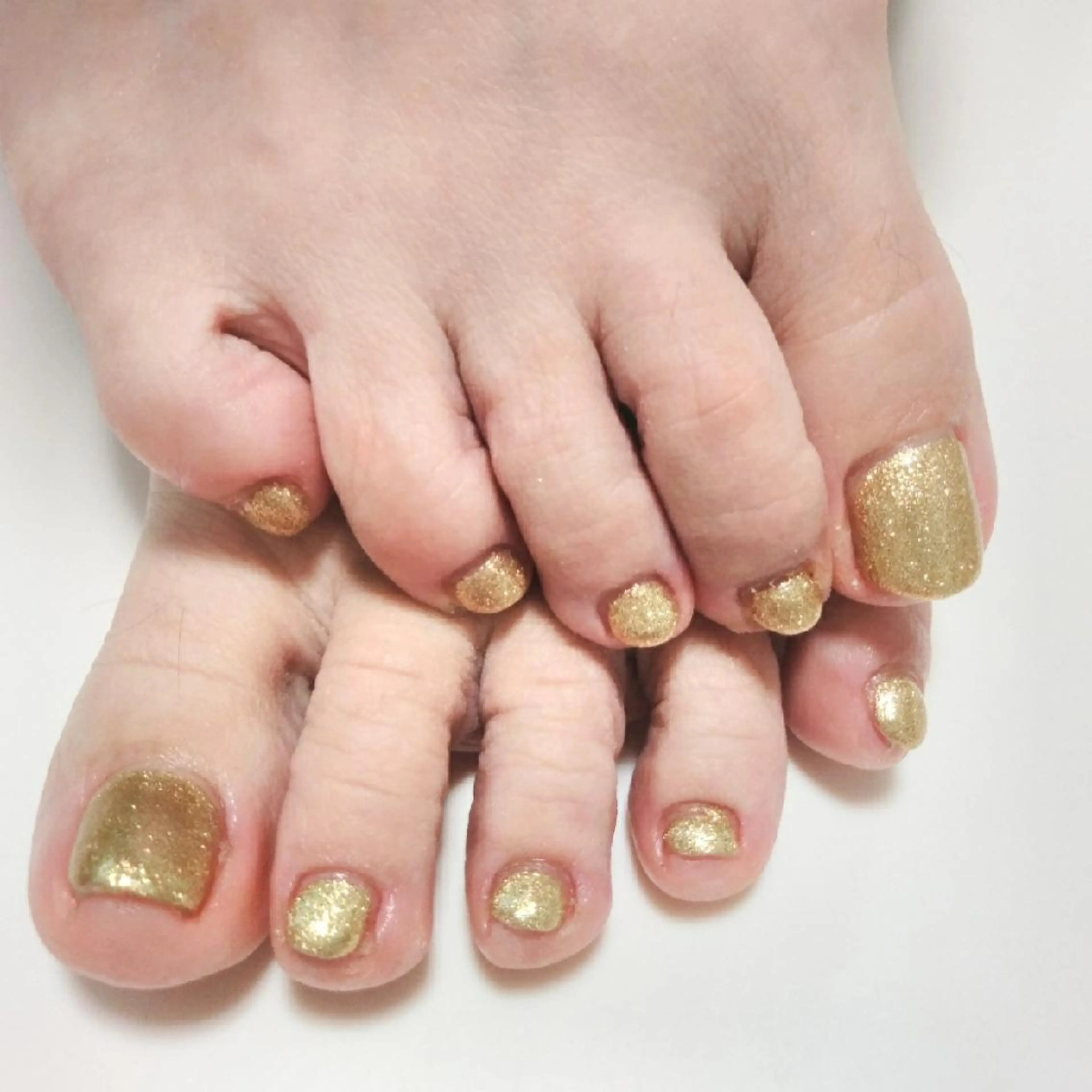 ネイル エステとネイル ローズコンフォートのネイルデザイン