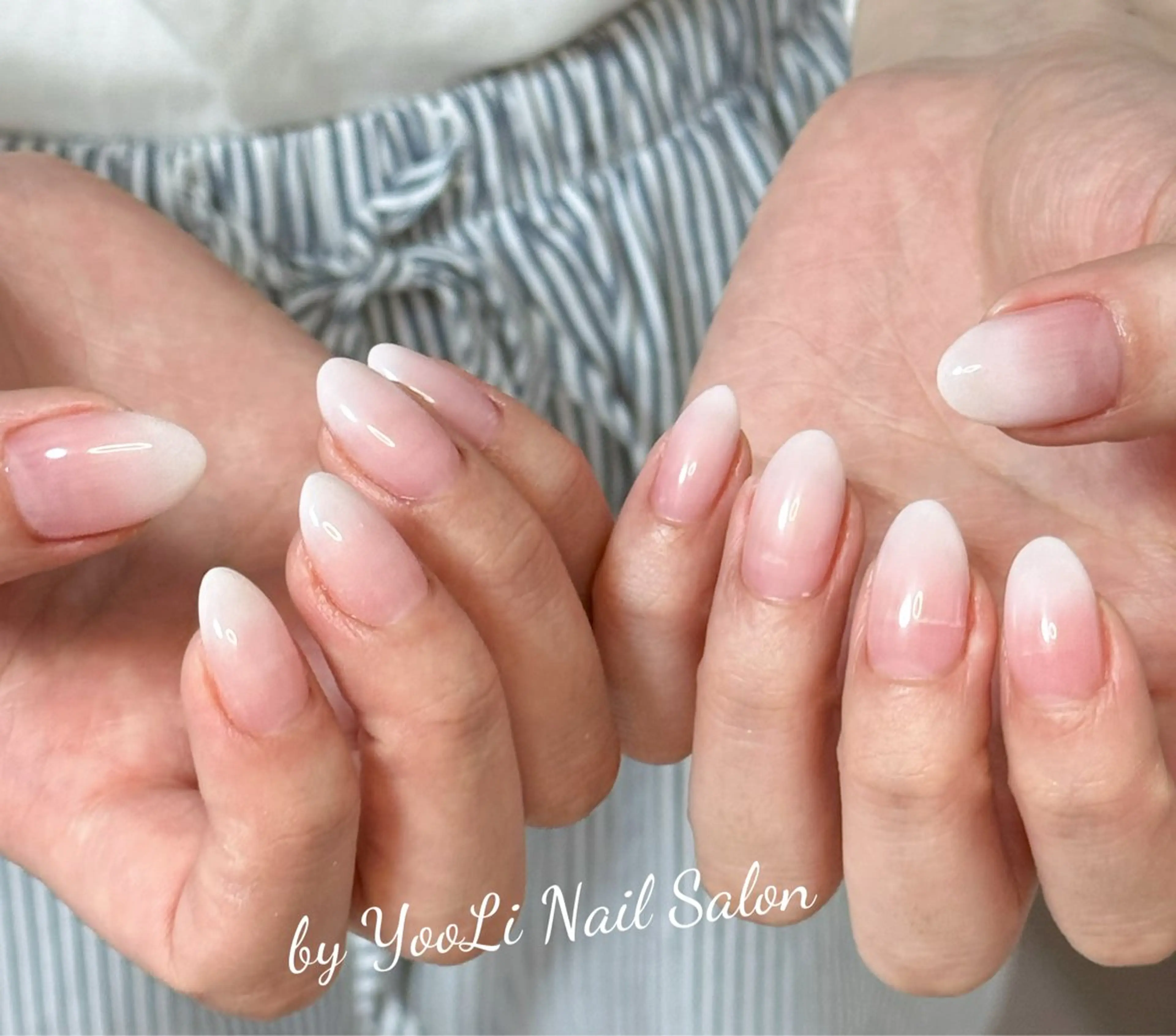 ネイル アートネイル オーロラネイル チークネイル フレンチネイル ガラスフレンチ ハンドネイル 🎀🎀YooLi Nail Salonのネイルデザイン