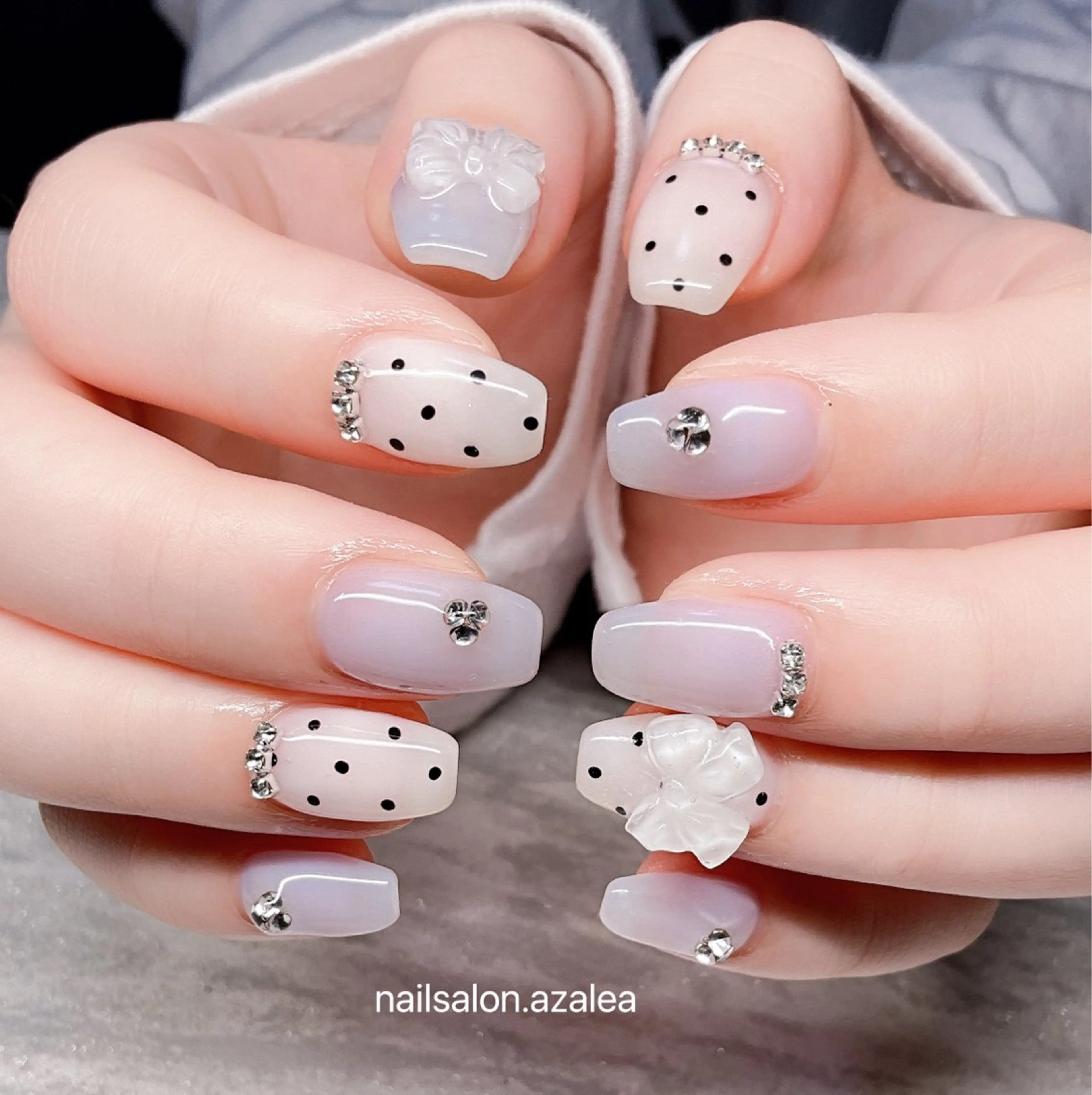 ネイル ハンドネイル R inのネイルデザイン