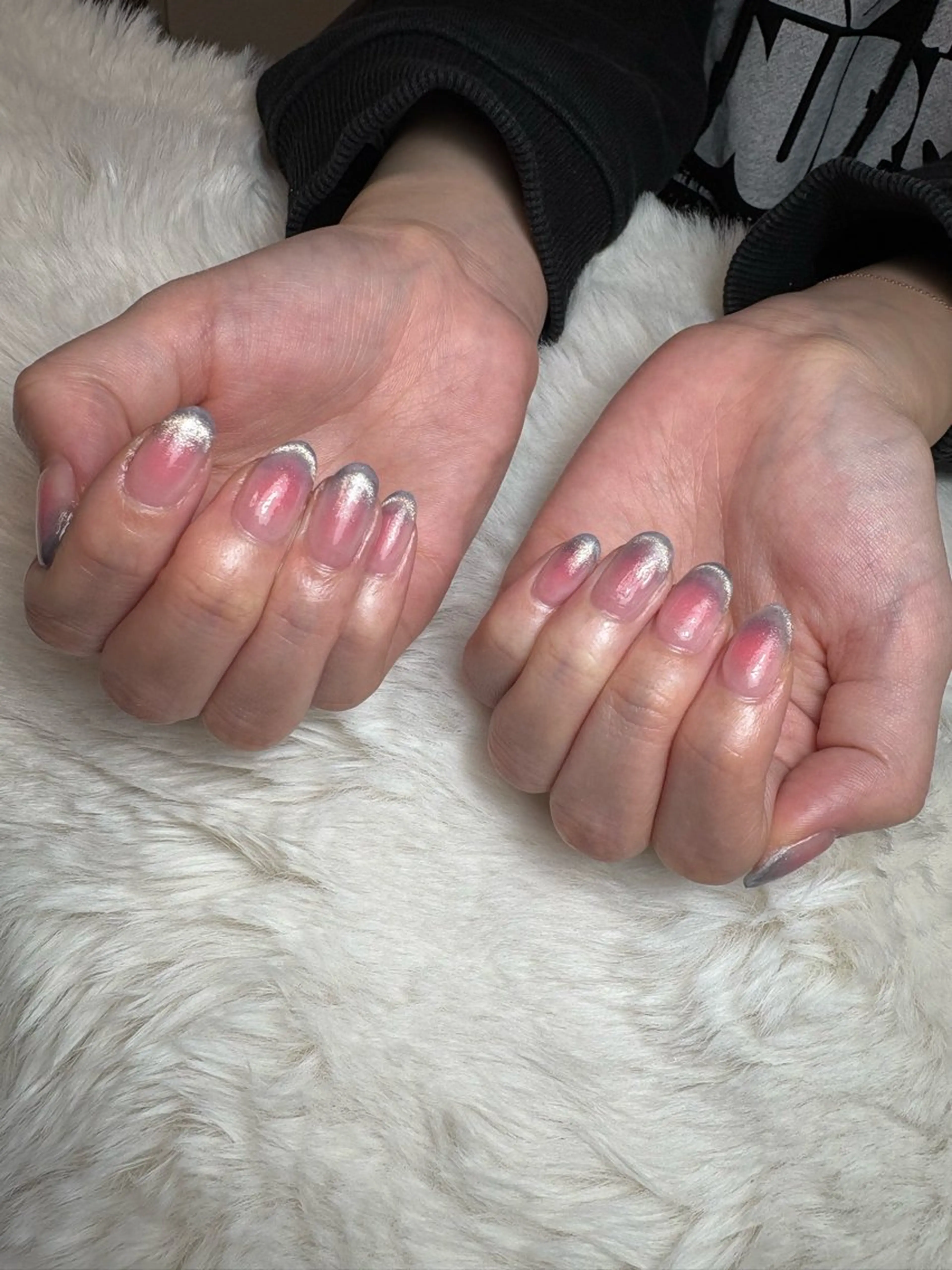 ネイル 黒須莉奈 IRYのネイルデザイン