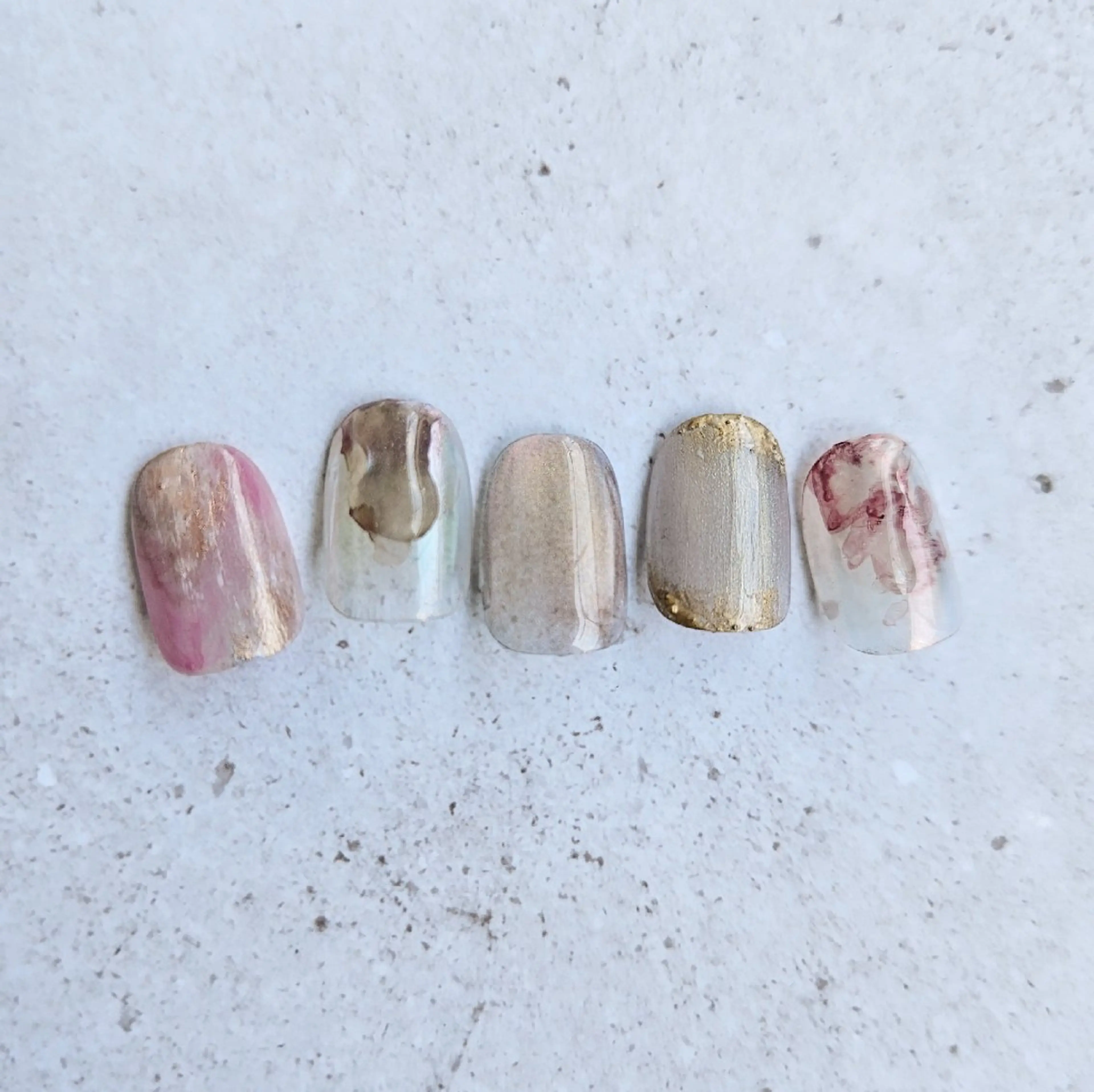 ネイル ブラウン ジェルネイル マグネットネイル ニュアンスネイル パラジェル ハンドネイル Nailsalon manoのネイルデザイン