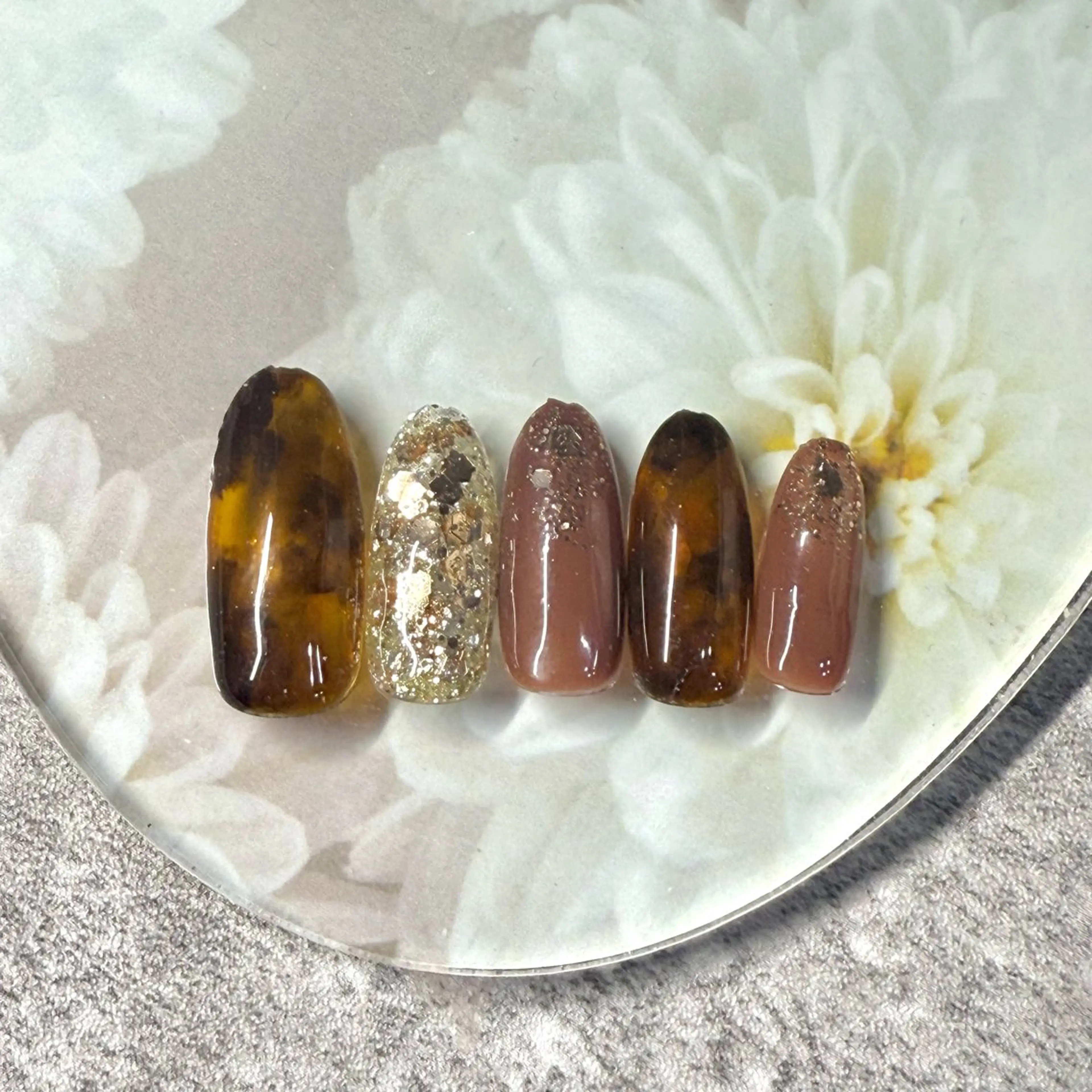 ネイル べっ甲ネイル ハンドネイル ★Rinail... .のネイルデザイン