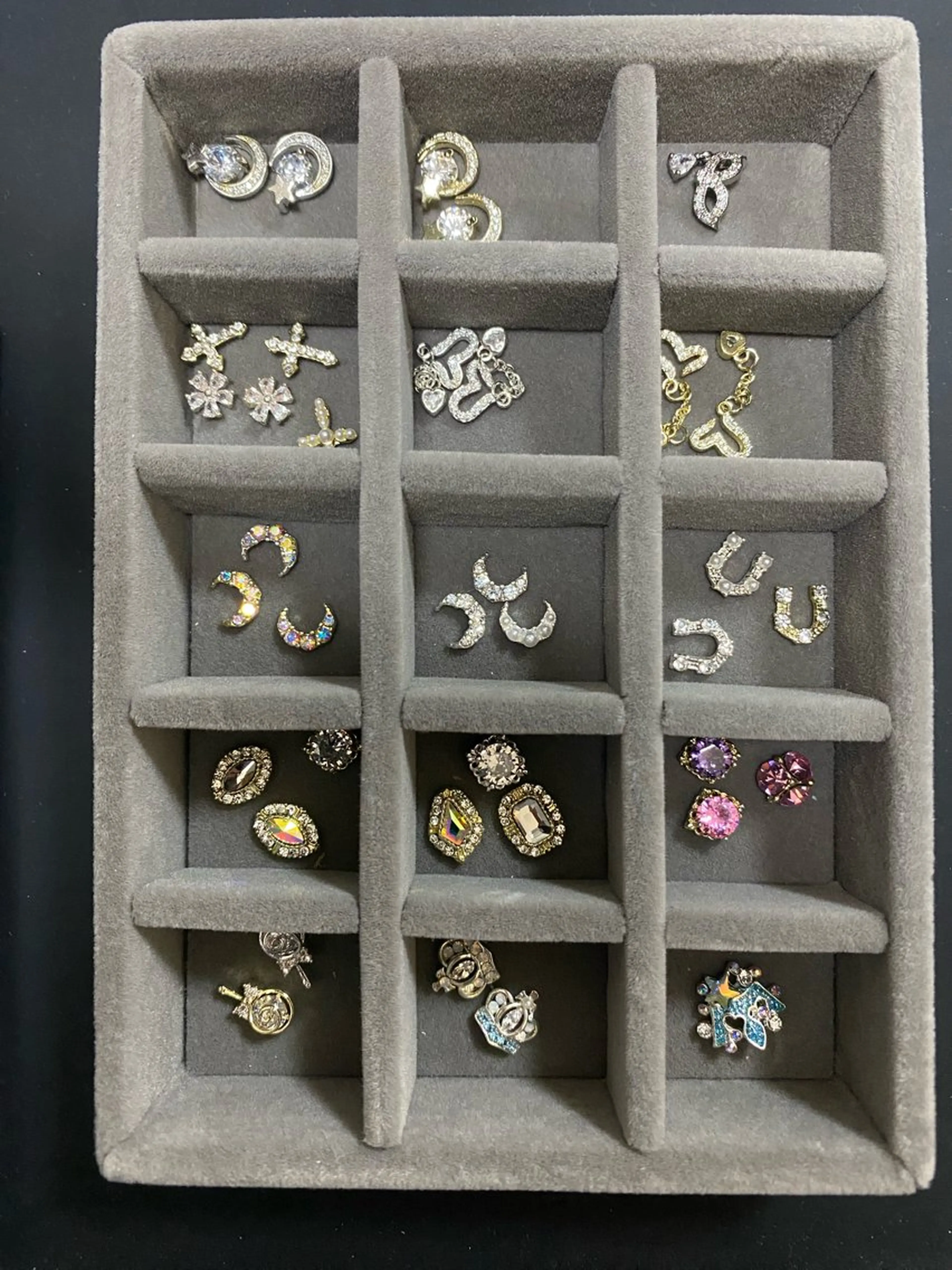 ネイル あきじ NAILのネイルデザイン