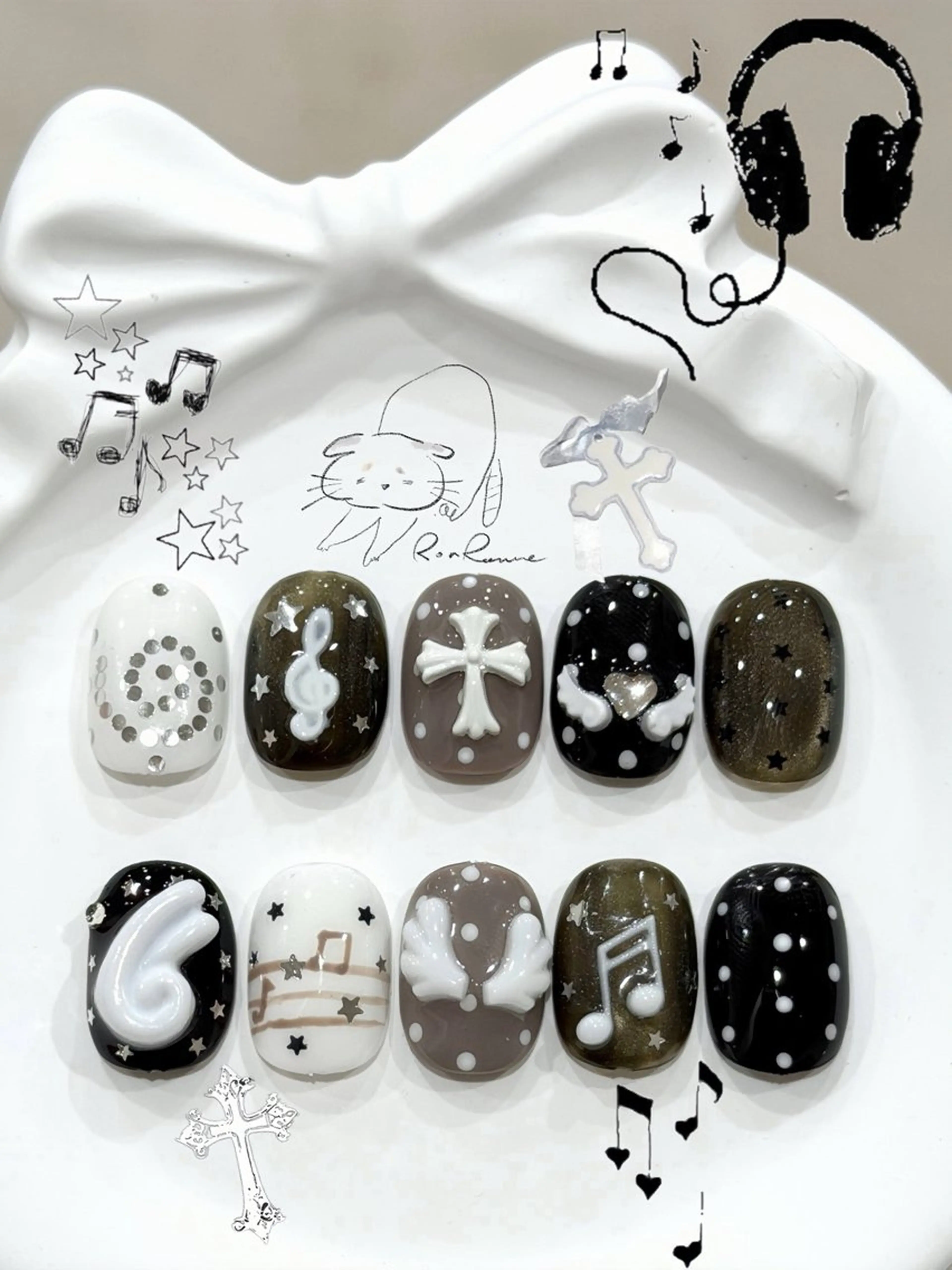 ネイル オーロラネイル 長さ出し フレンチネイル ジェルネイル ミラーネイル ハンドネイル ronronne .のネイルデザイン