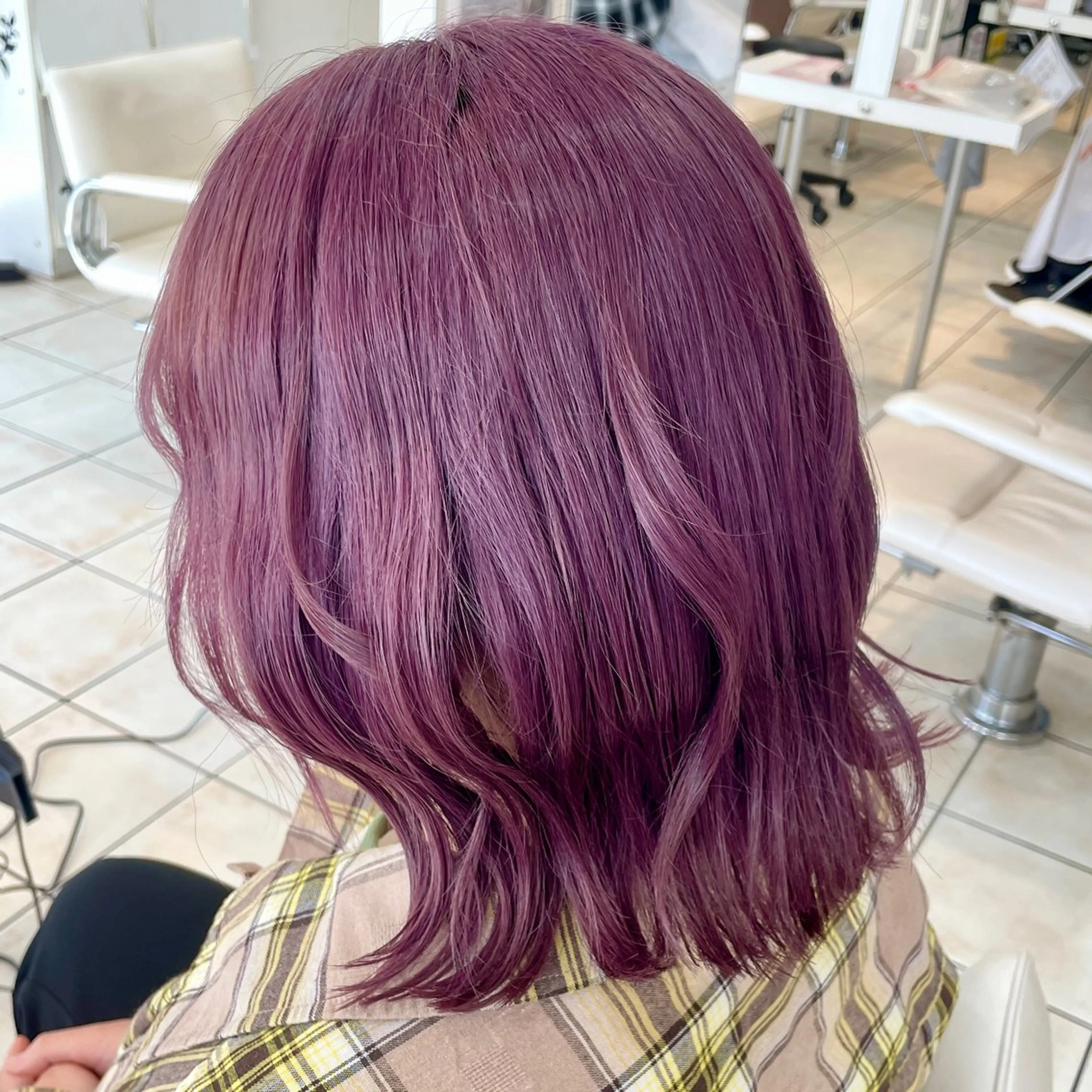 ミディアム カラー ブリーチ パープルカラー カット ブリーチ/ヘアセット 【𝙍𝙞𝙣𝙤】のヘアスタイル