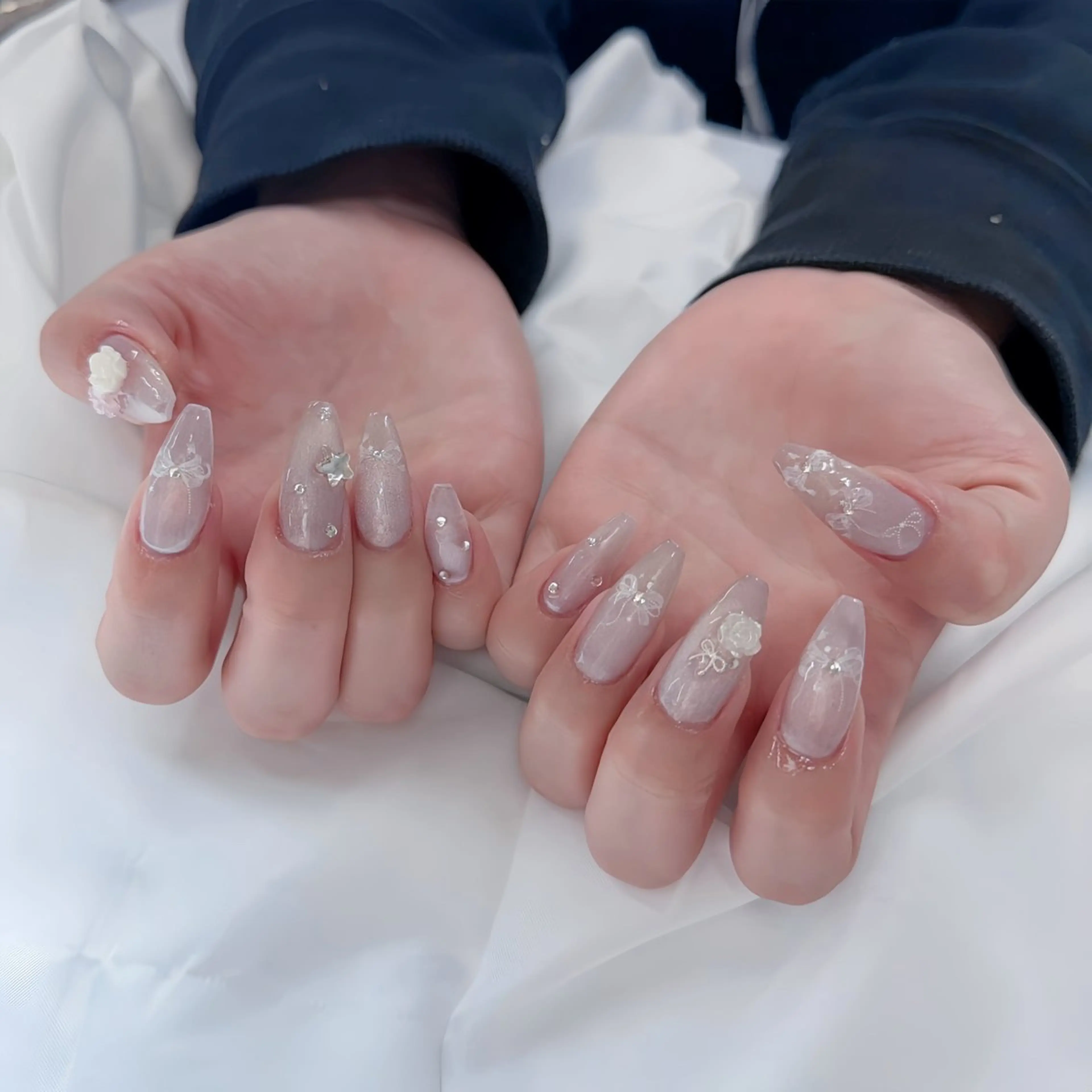 ネイル アートネイル オーロラネイル ブラウン チークネイル 成人式 Huyn Nail Studio所属・Huyn Nail Studioのネイルデザイン