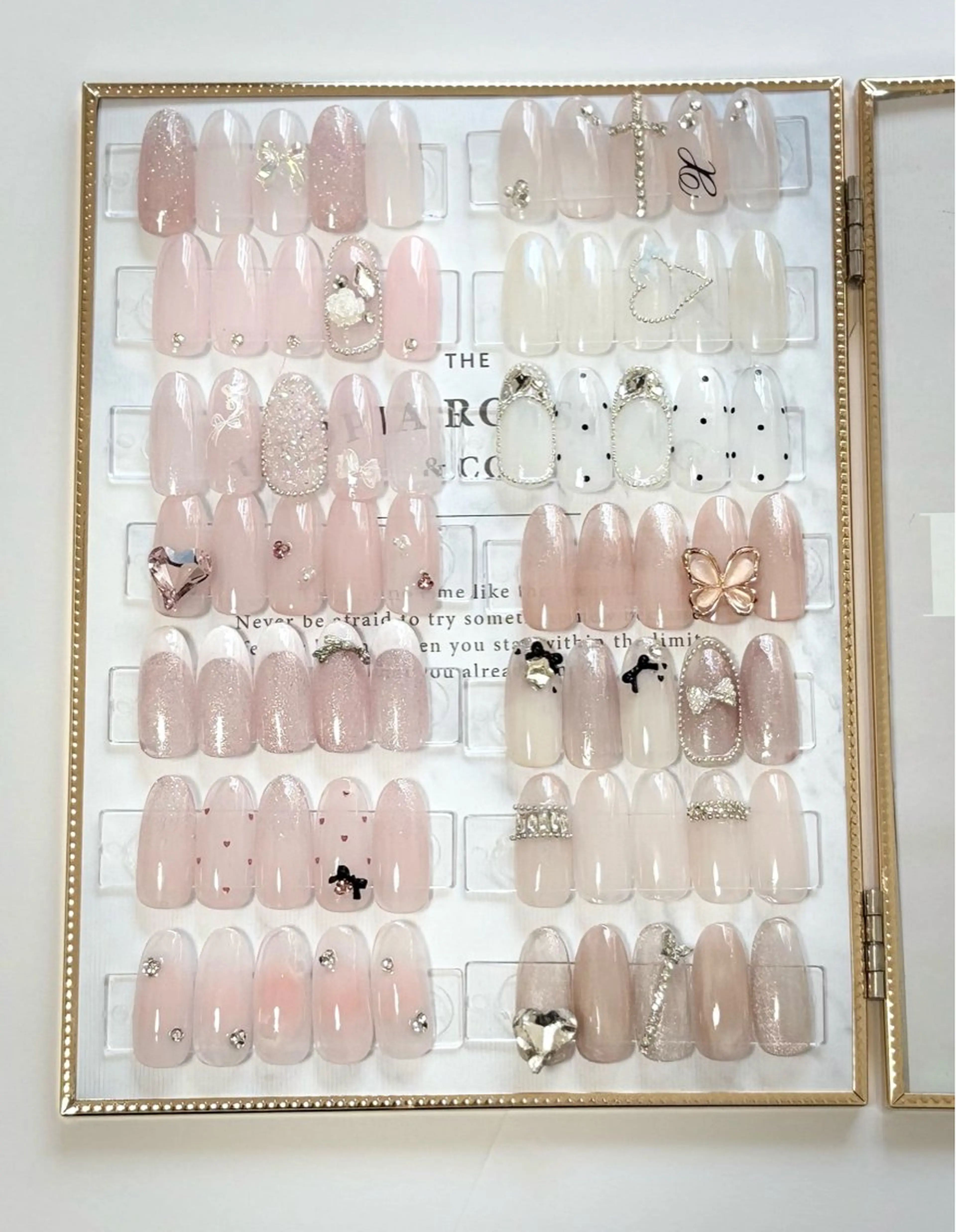 ネイル ハンドネイル 山下 舞華のネイルデザイン