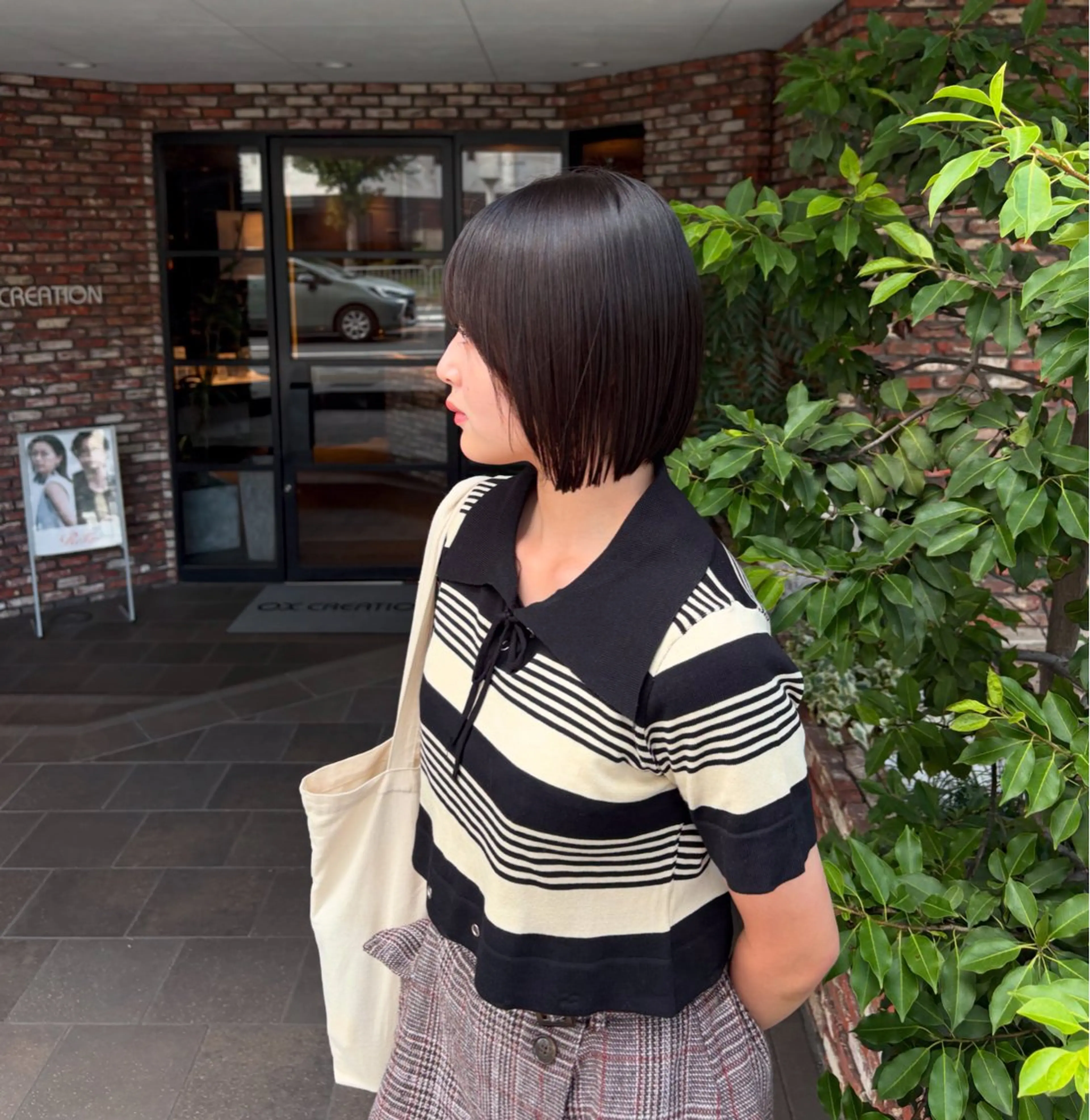 ショート 切りっぱなしボブ ボブ カット ショート 顔周りレイヤー/マオのヘアスタイル